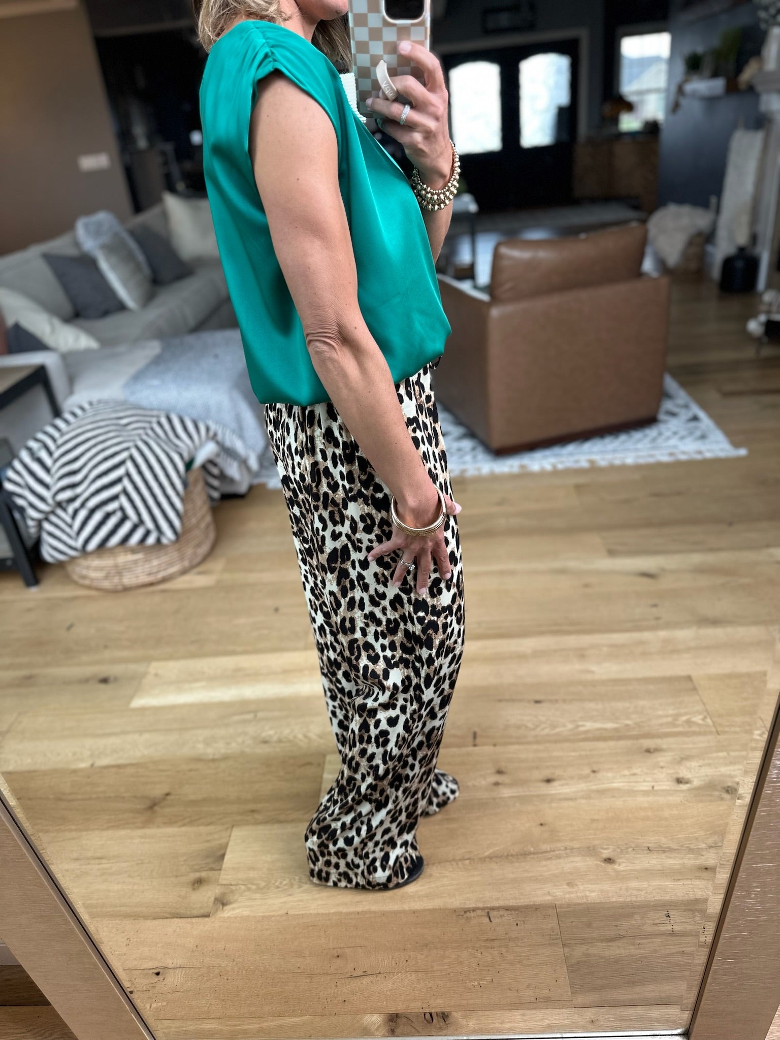 Award Winner Ruched-Sleeve Top - Multiple Options-Eesome-Anna Kaytes Boutique, Women's Fashion Boutique in Grinnell, Iowa