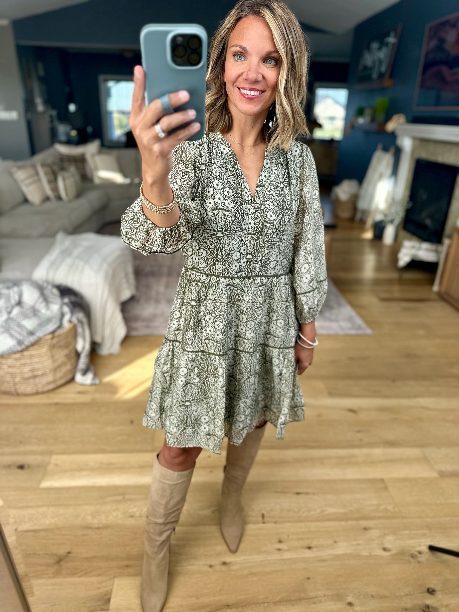 Trusting Fall Floral Dress-Skies Are Blue-Anna Kaytes Boutique, Women's Fashion Boutique in Grinnell, Iowa