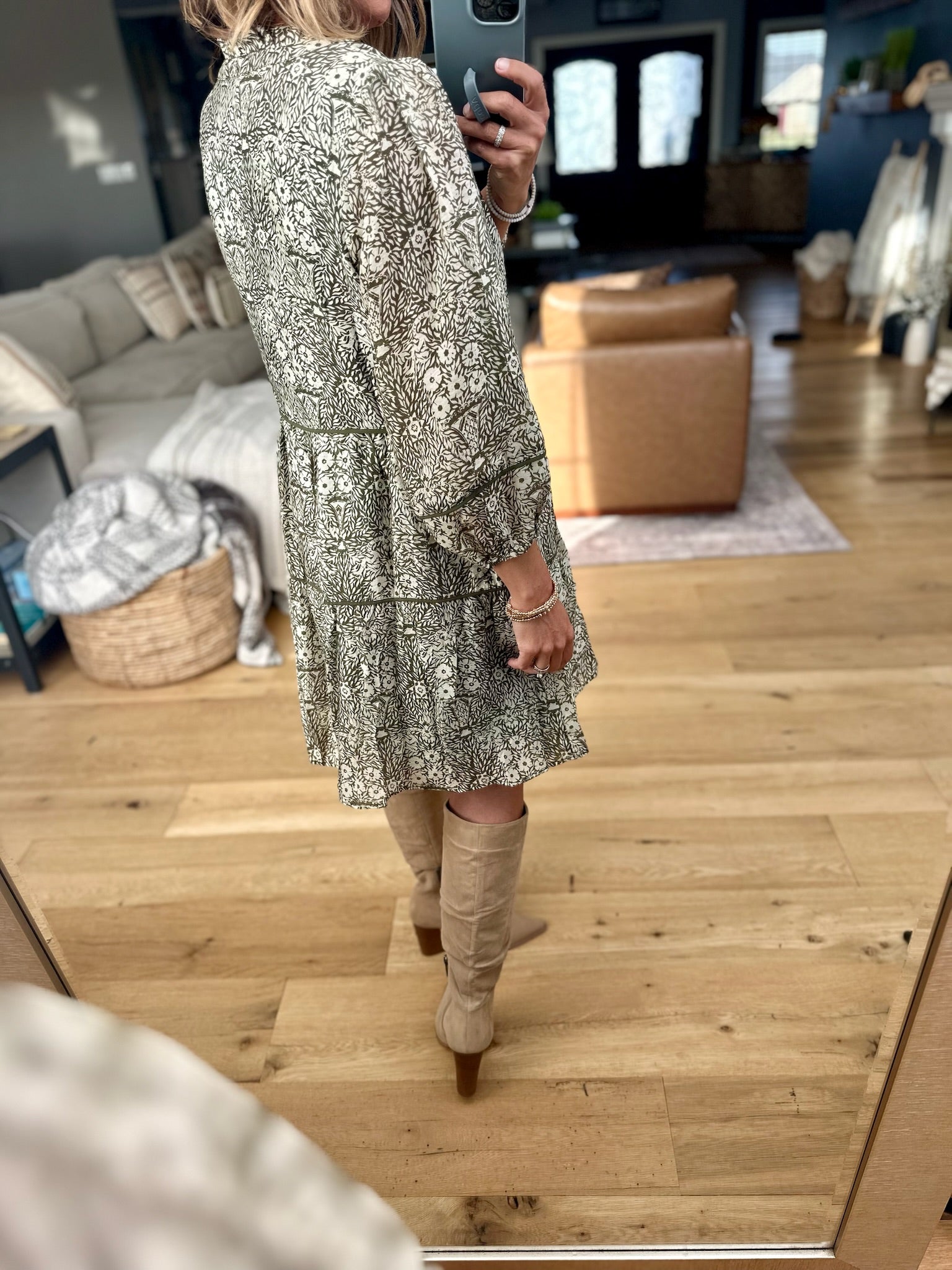 Trusting Fall Floral Dress-Skies Are Blue-Anna Kaytes Boutique, Women's Fashion Boutique in Grinnell, Iowa