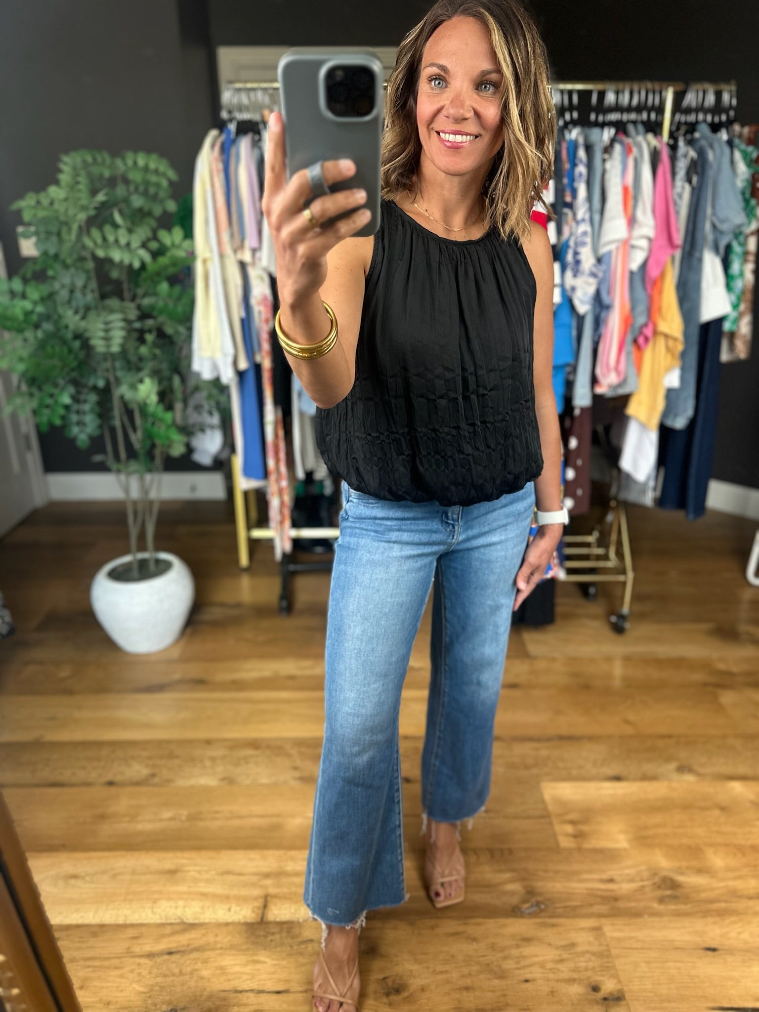 Stand My Ground Bubble-Hem Top-Sleeveless-ee:some-Anna Kaytes Boutique, Women's Fashion Boutique in Grinnell, Iowa