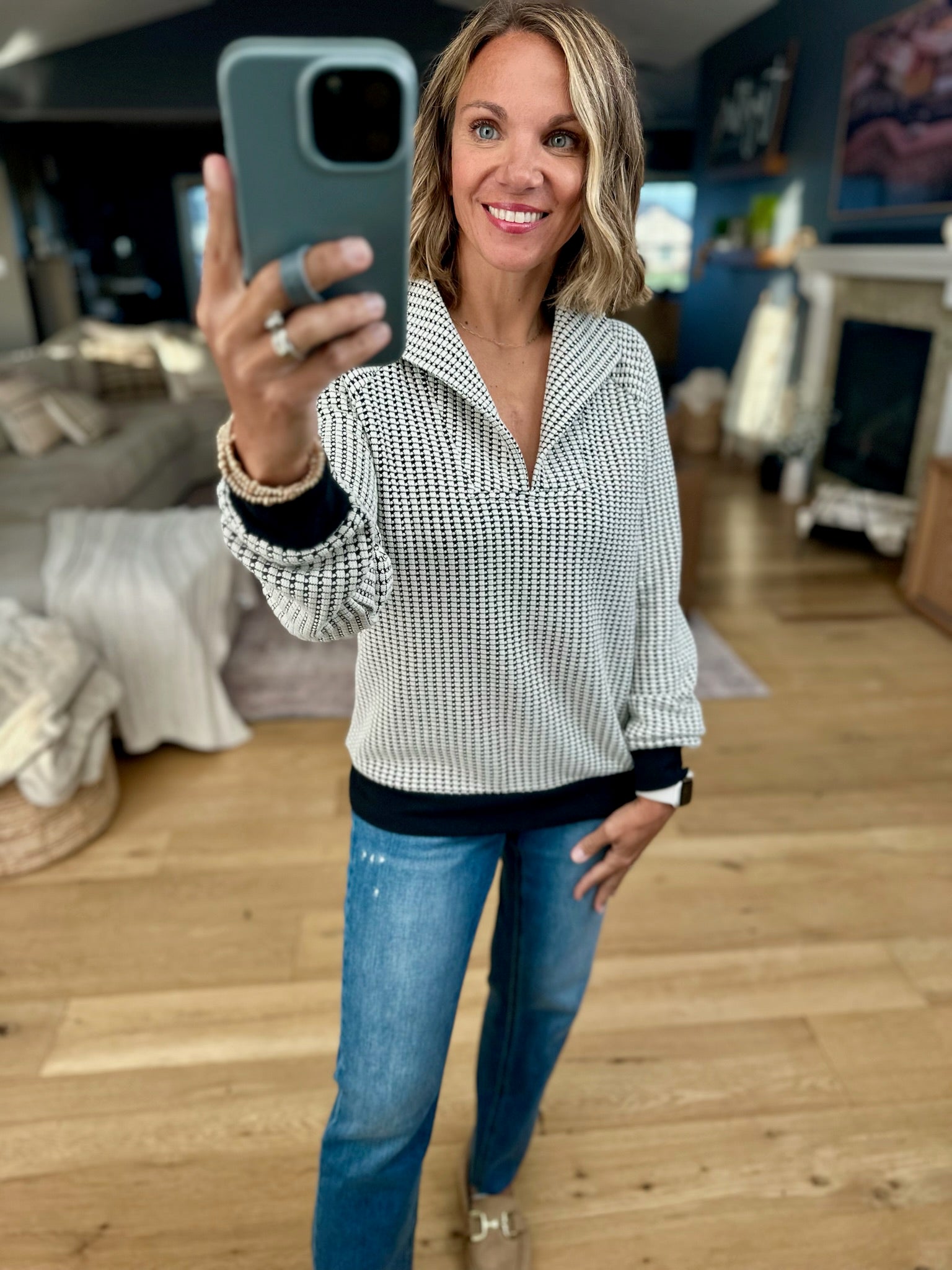 Think Of Me Textured Pullover (PRE-ORDER FOR BLACK/WHITE TO SHIP ETA 11/17; HEATHER GREY IN STOCK)-sweater-Doe & Rae-Anna Kaytes Boutique, Women's Fashion Boutique in Grinnell, Iowa