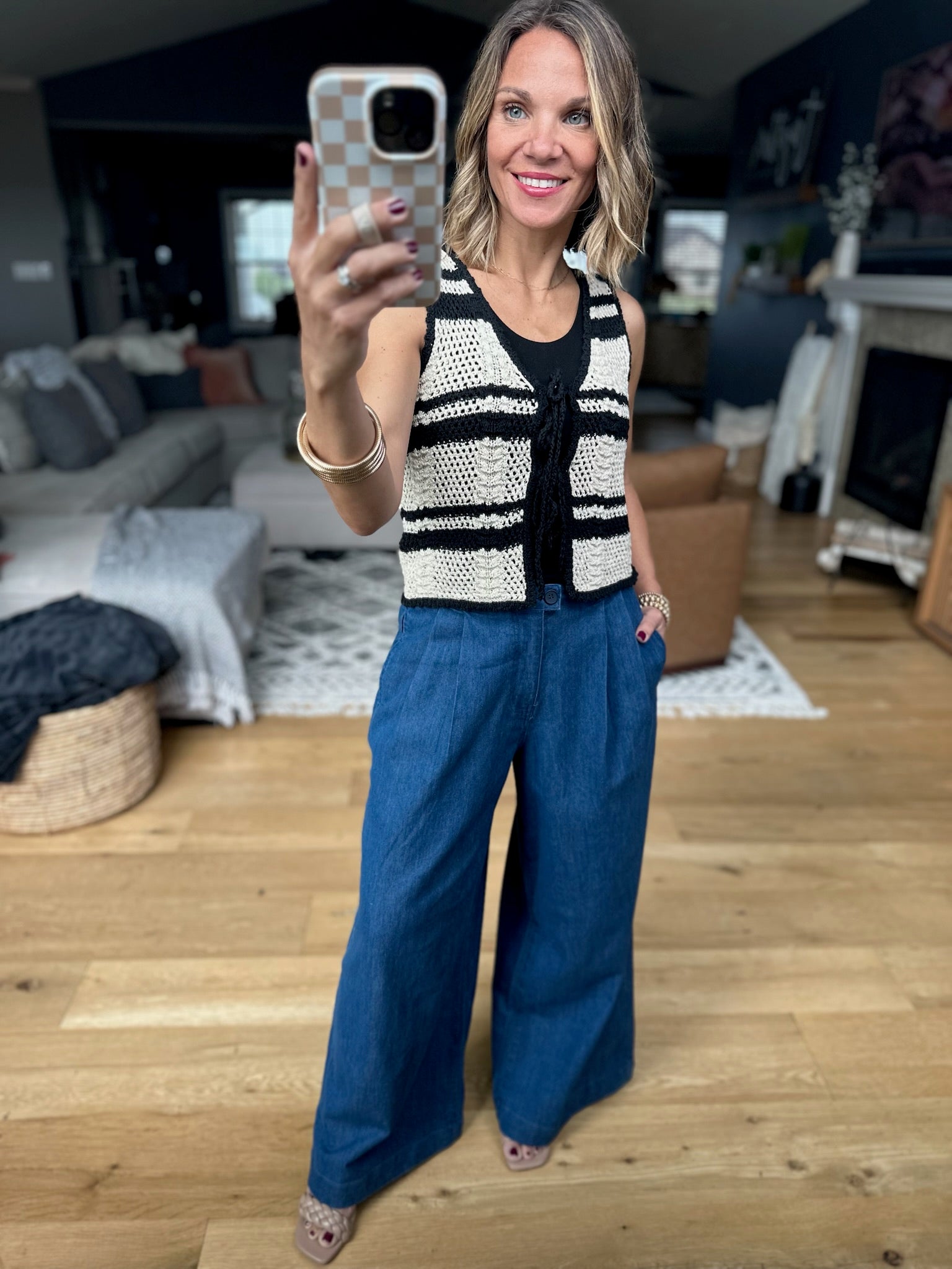 The Willow Wide-Leg Pleated Pants - Chambray-Jeans-Blu Pepper-Anna Kaytes Boutique, Women's Fashion Boutique in Grinnell, Iowa