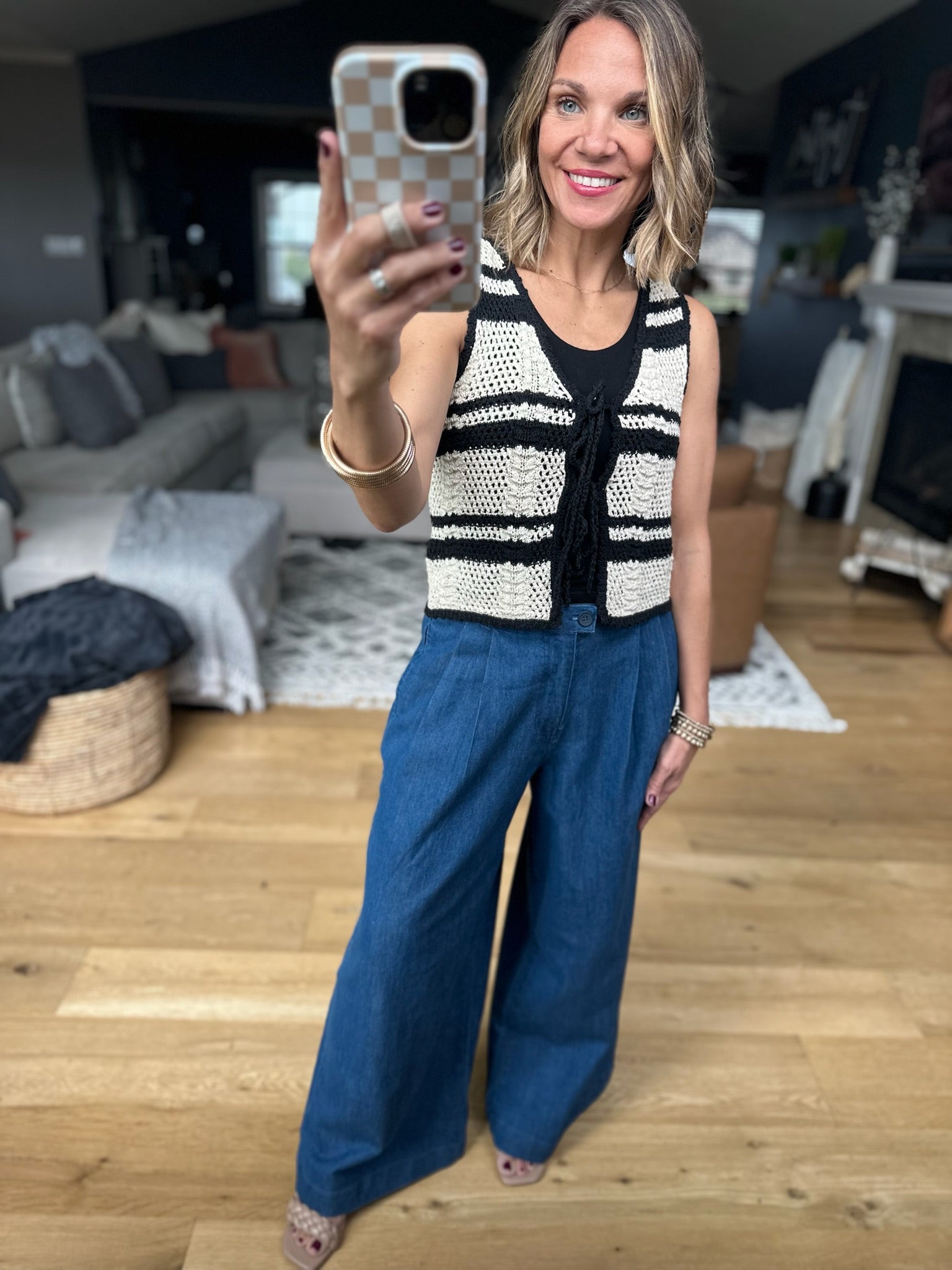 The Willow Wide-Leg Pleated Pants - Chambray-Jeans-Blu Pepper-Anna Kaytes Boutique, Women's Fashion Boutique in Grinnell, Iowa