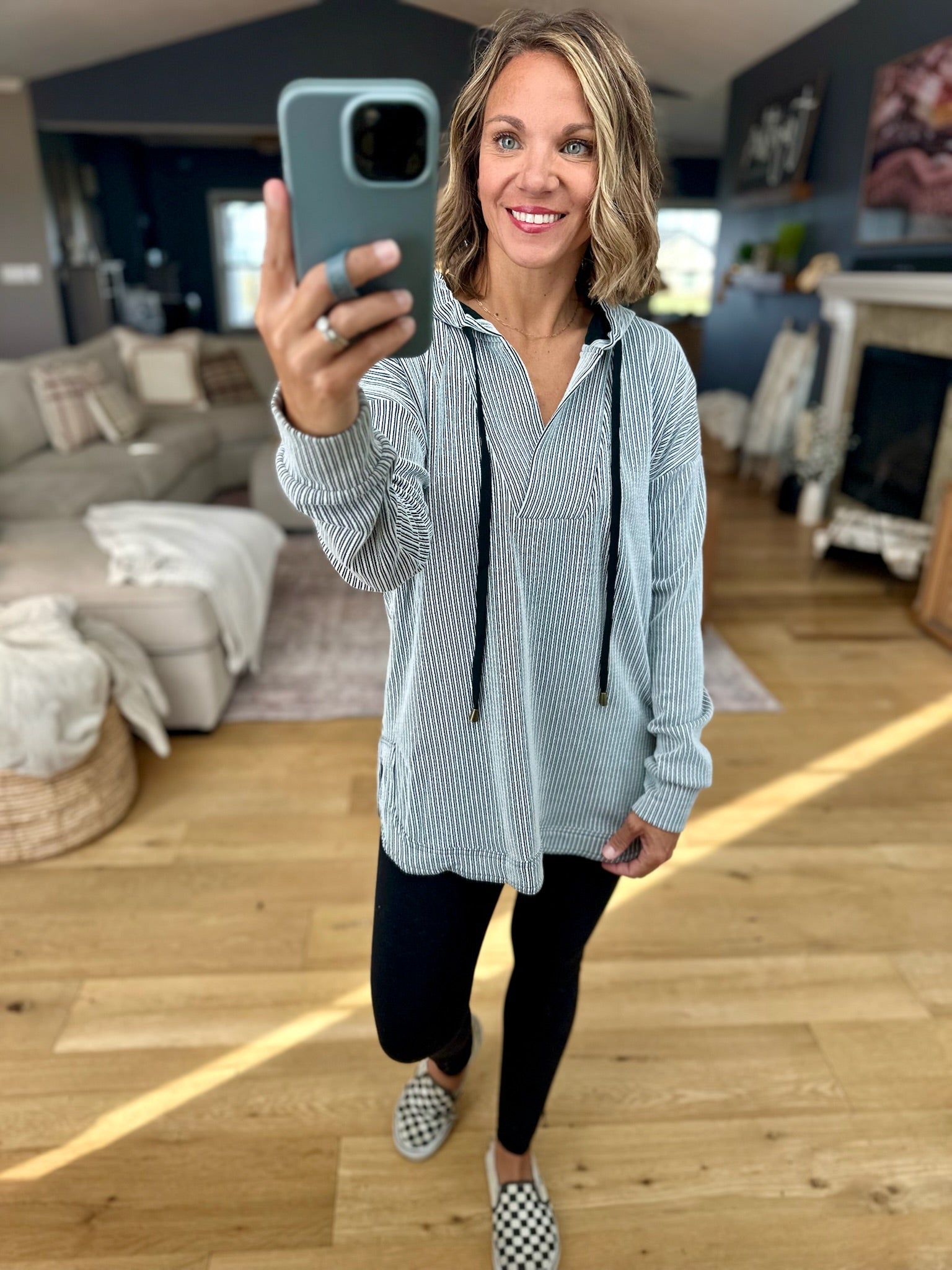 The Right Time Striped Hoodie-Doe & Rae-Anna Kaytes Boutique, Women's Fashion Boutique in Grinnell, Iowa