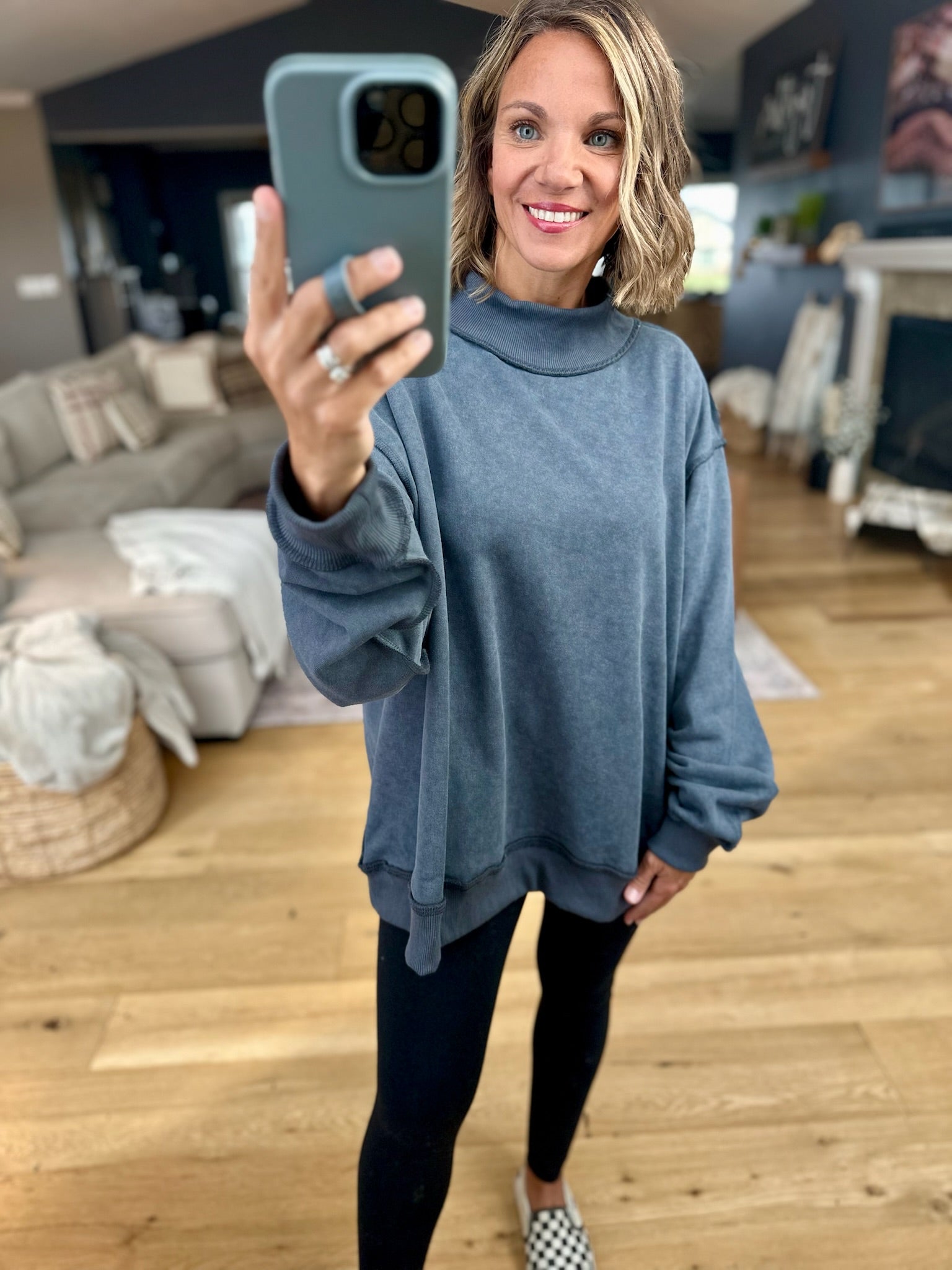 Work This Out Mock-Neck Washed Pullover-Bucketlist-Anna Kaytes Boutique, Women's Fashion Boutique in Grinnell, Iowa