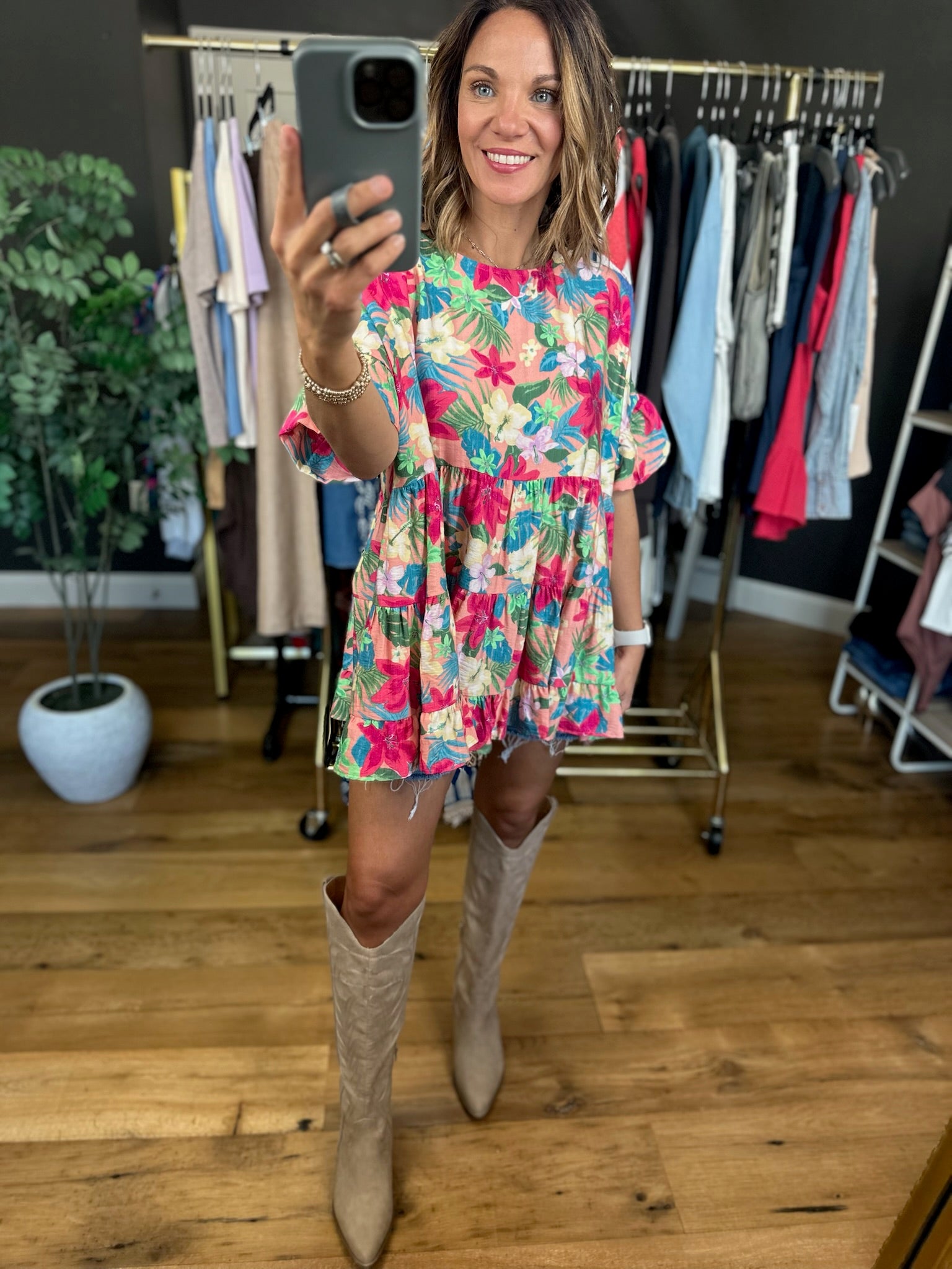 Facing The Sun Tiered Floral Top-Short Sleeves-Easel-Anna Kaytes Boutique, Women's Fashion Boutique in Grinnell, Iowa