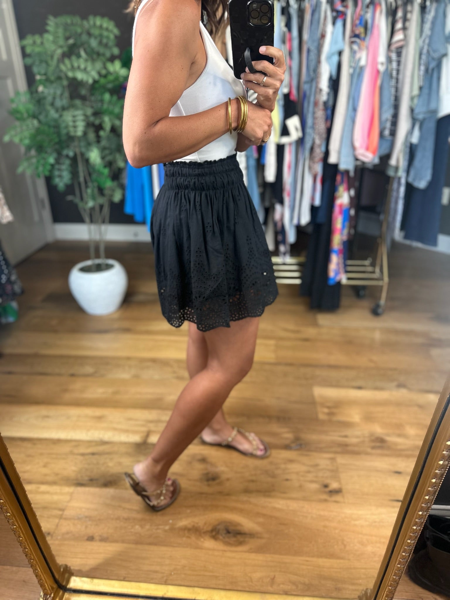 She's All That Eyelet-Detail Shorts-Shorts-Entro-Anna Kaytes Boutique, Women's Fashion Boutique in Grinnell, Iowa