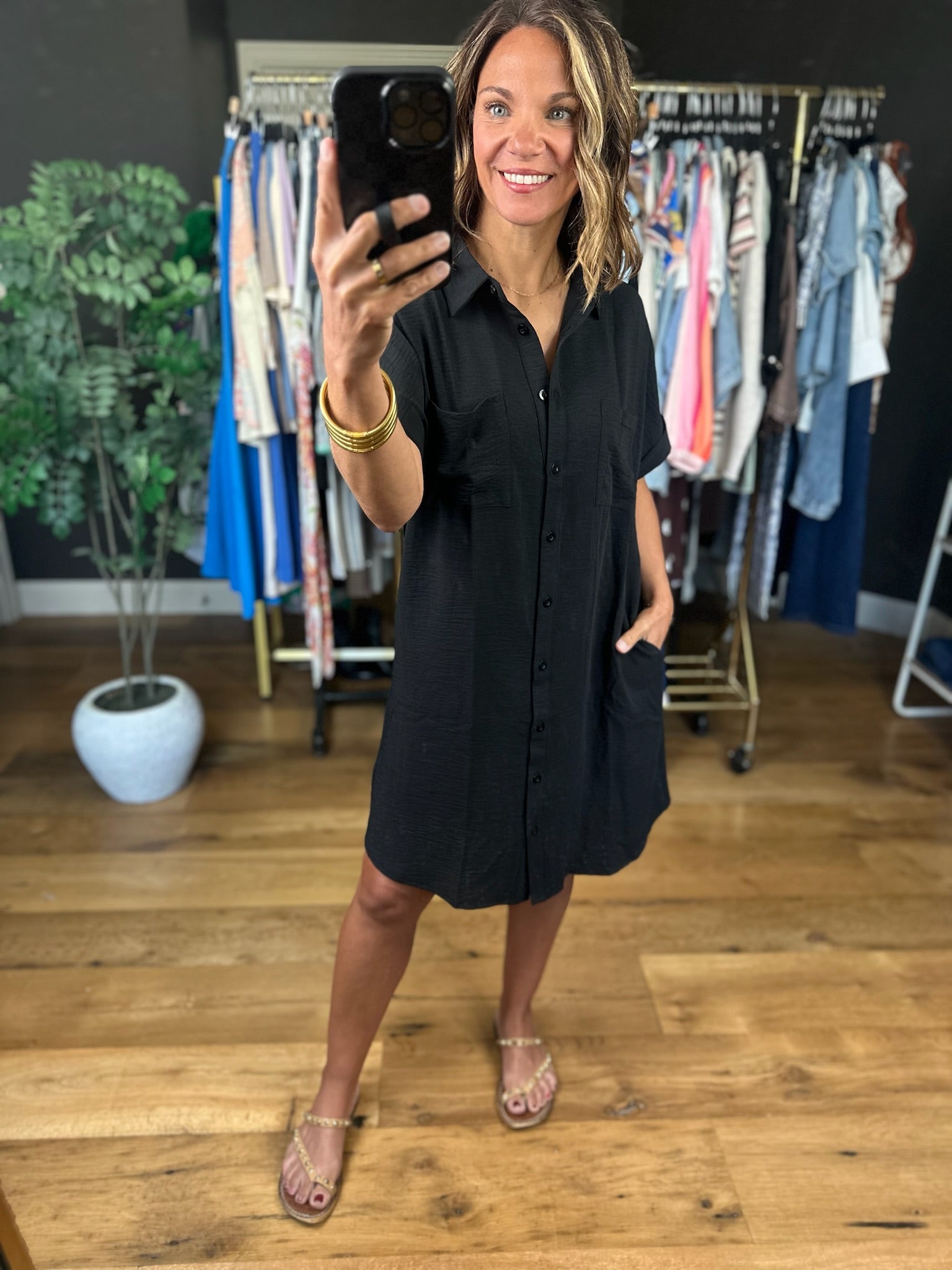 No Issues Button-Down Pocket Dress-Dresses-She & Sky-Anna Kaytes Boutique, Women's Fashion Boutique in Grinnell, Iowa