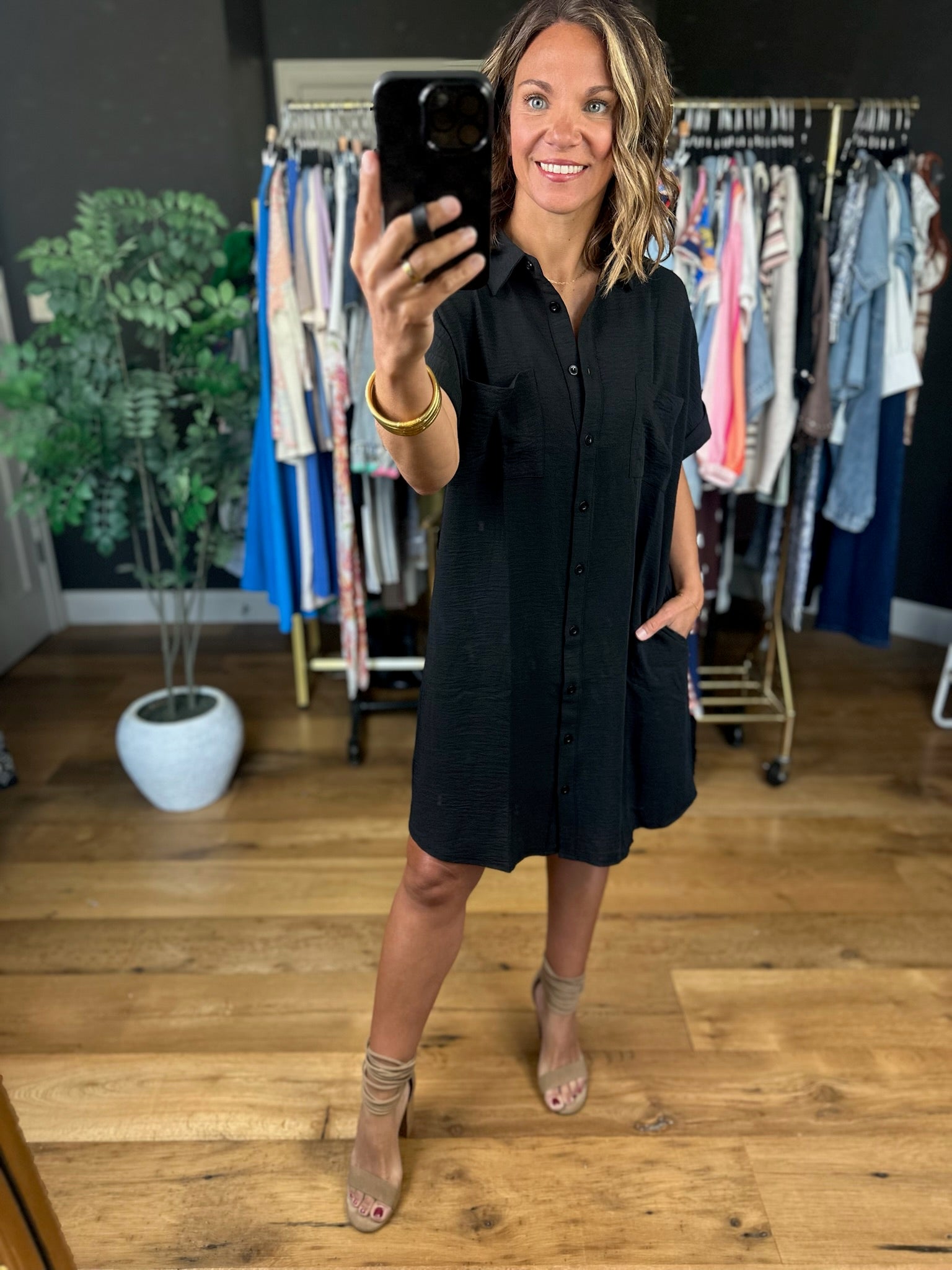 No Issues Button-Down Pocket Dress-Dresses-She & Sky-Anna Kaytes Boutique, Women's Fashion Boutique in Grinnell, Iowa