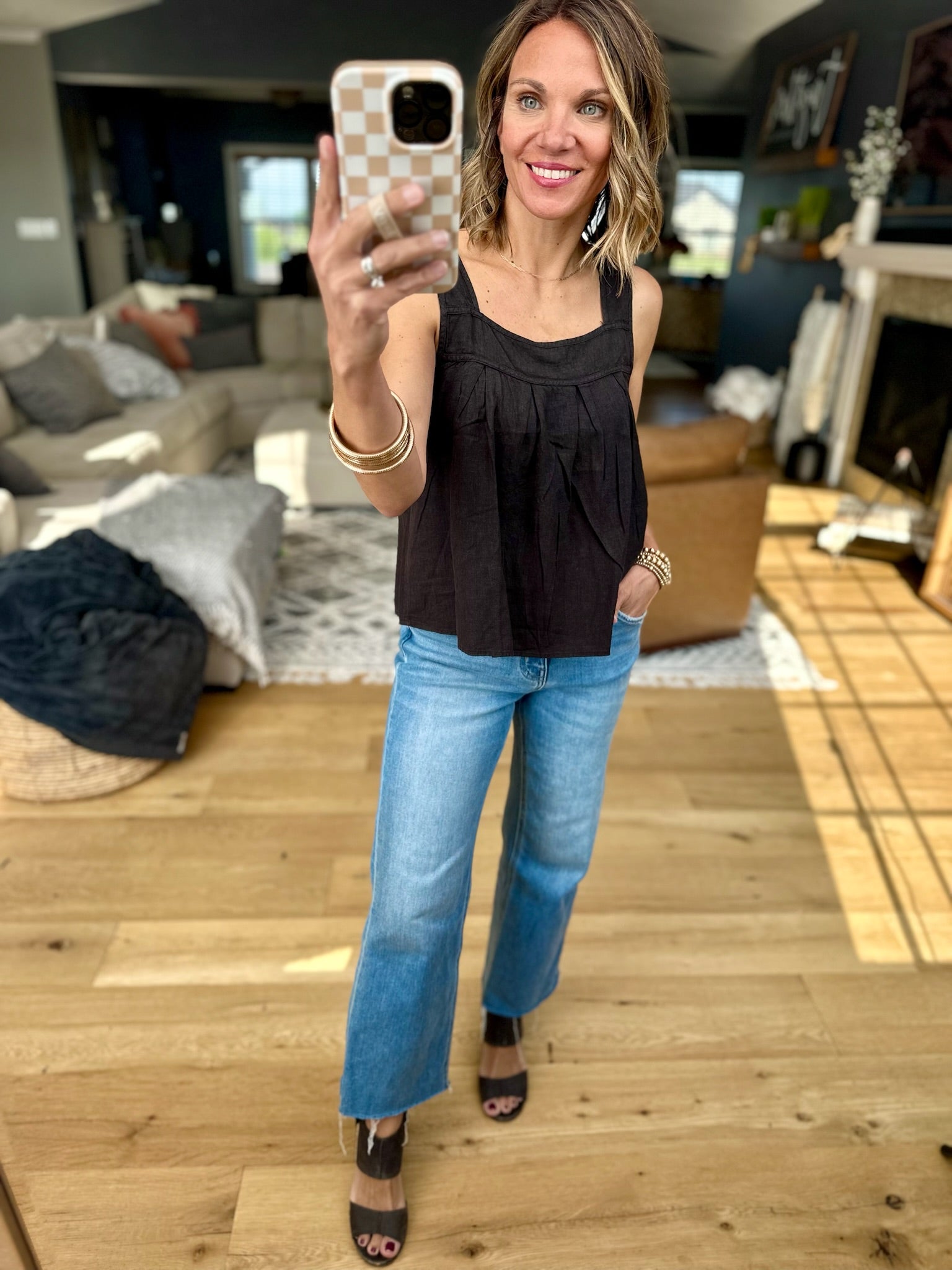 Put You First Flow Top - Black-top-Thread & Supply-Anna Kaytes Boutique, Women's Fashion Boutique in Grinnell, Iowa