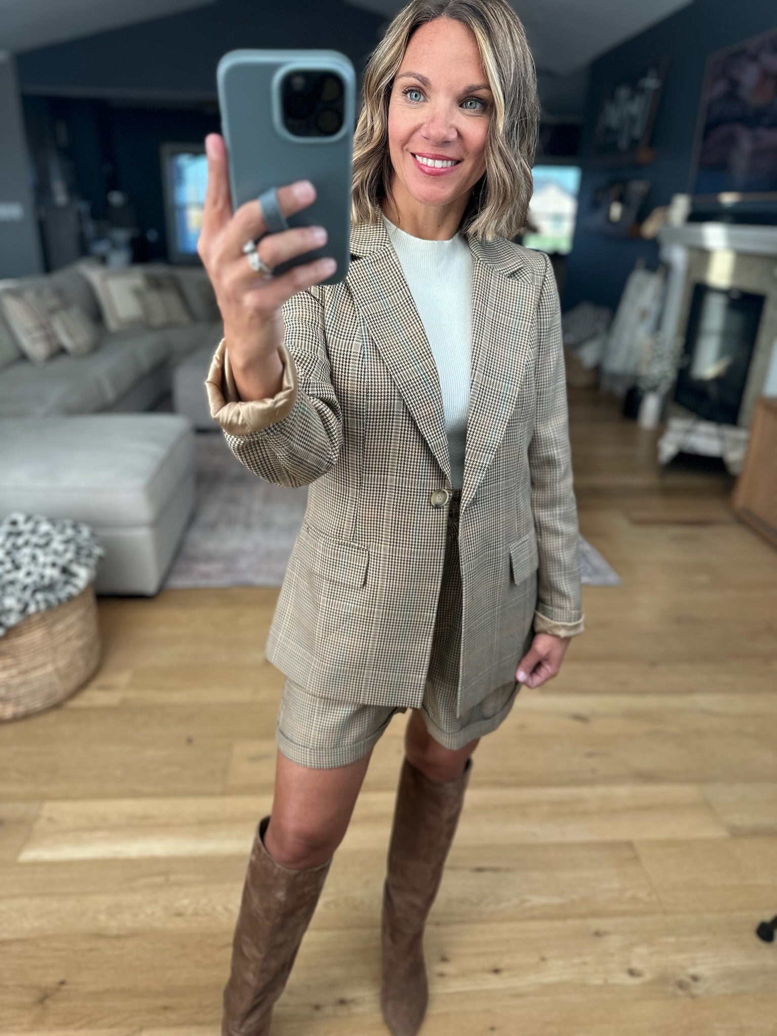 Back to Business Blazer + Short Set-Skies Are Blue-Anna Kaytes Boutique, Women's Fashion Boutique in Grinnell, Iowa