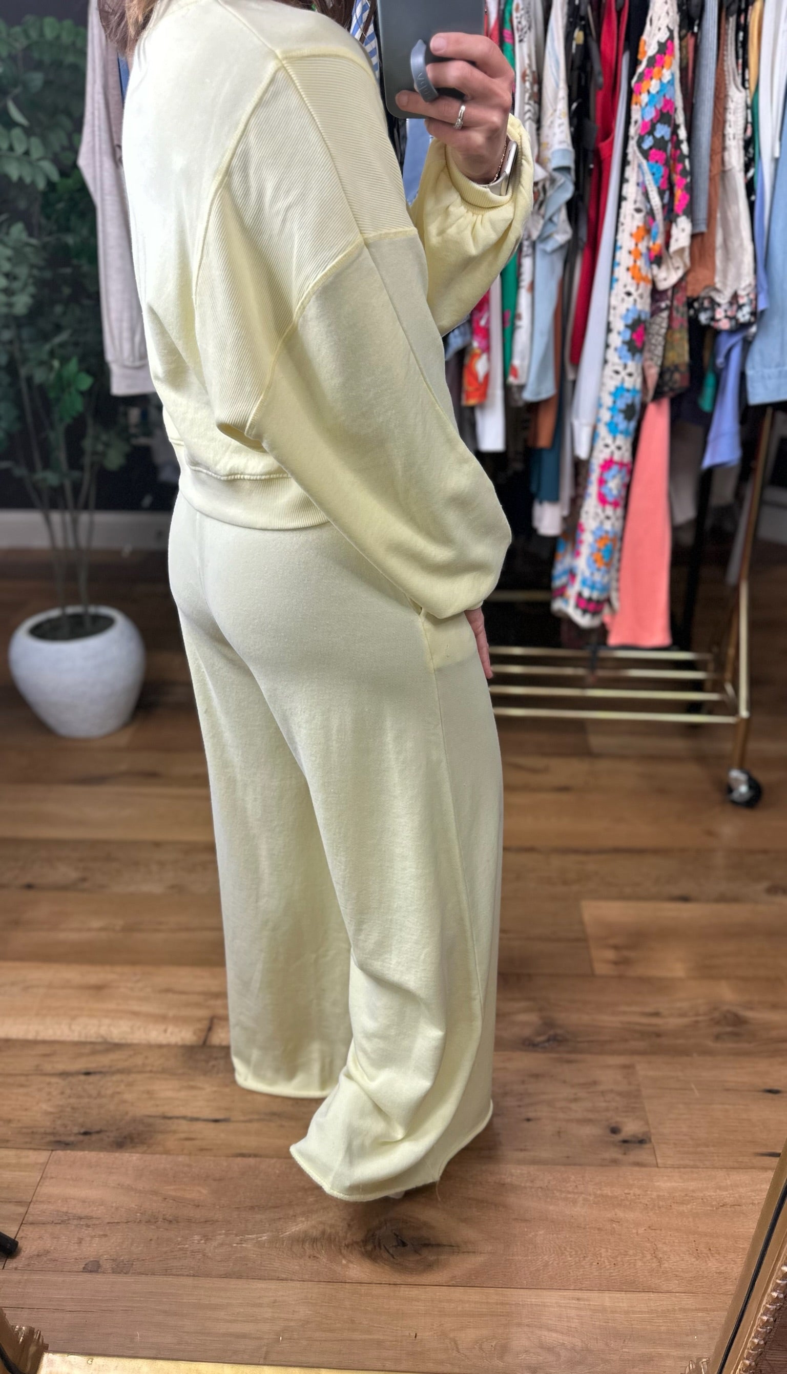 Favorite Moments Crop Crew + Wide Leg Pant Set-Sweaters-La Biz-Anna Kaytes Boutique, Women's Fashion Boutique in Grinnell, Iowa