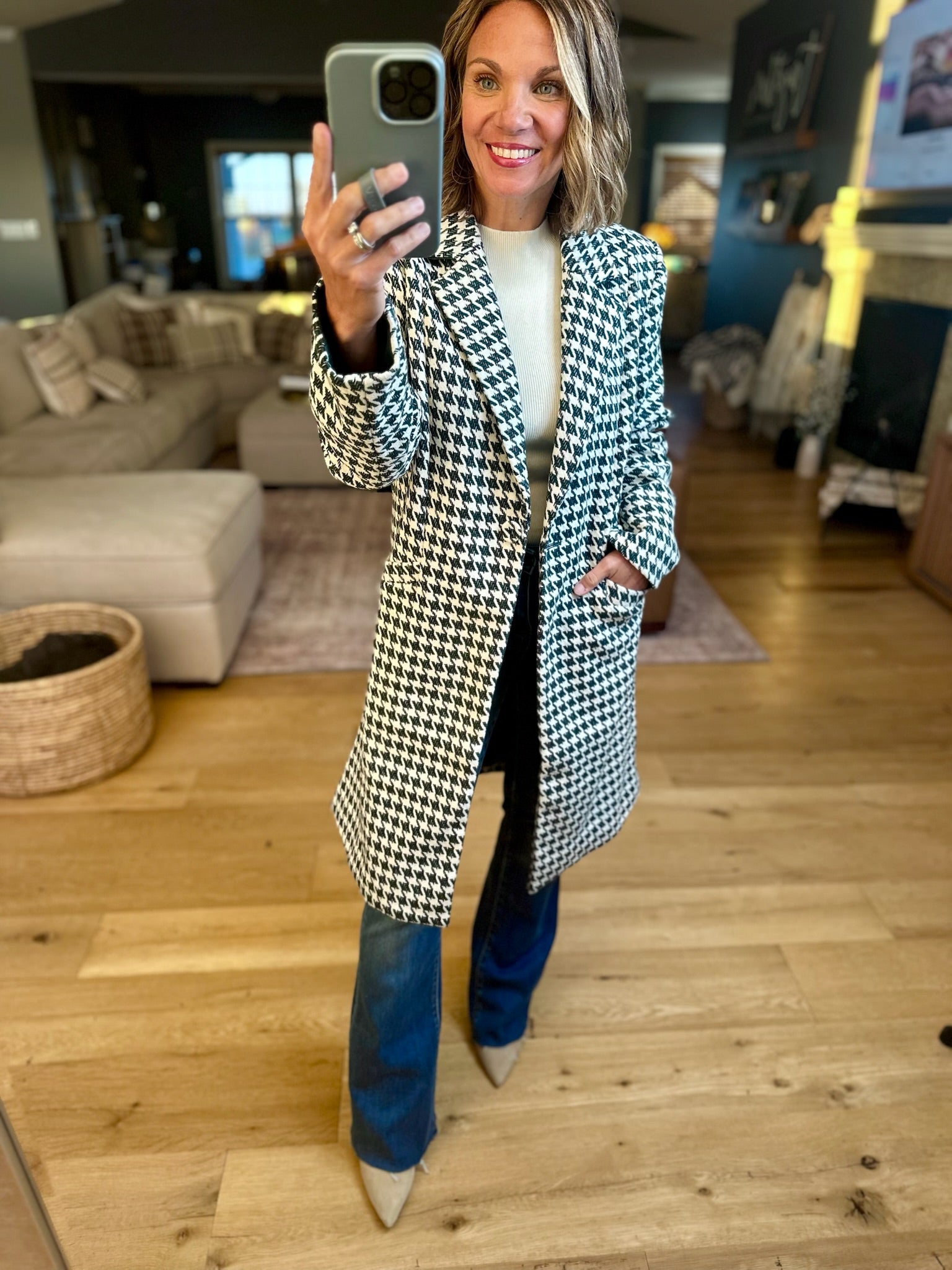 The Elliott Houndstooth Coat - Hunter Green-Jackets-Skies Are Blue-Anna Kaytes Boutique, Women's Fashion Boutique in Grinnell, Iowa