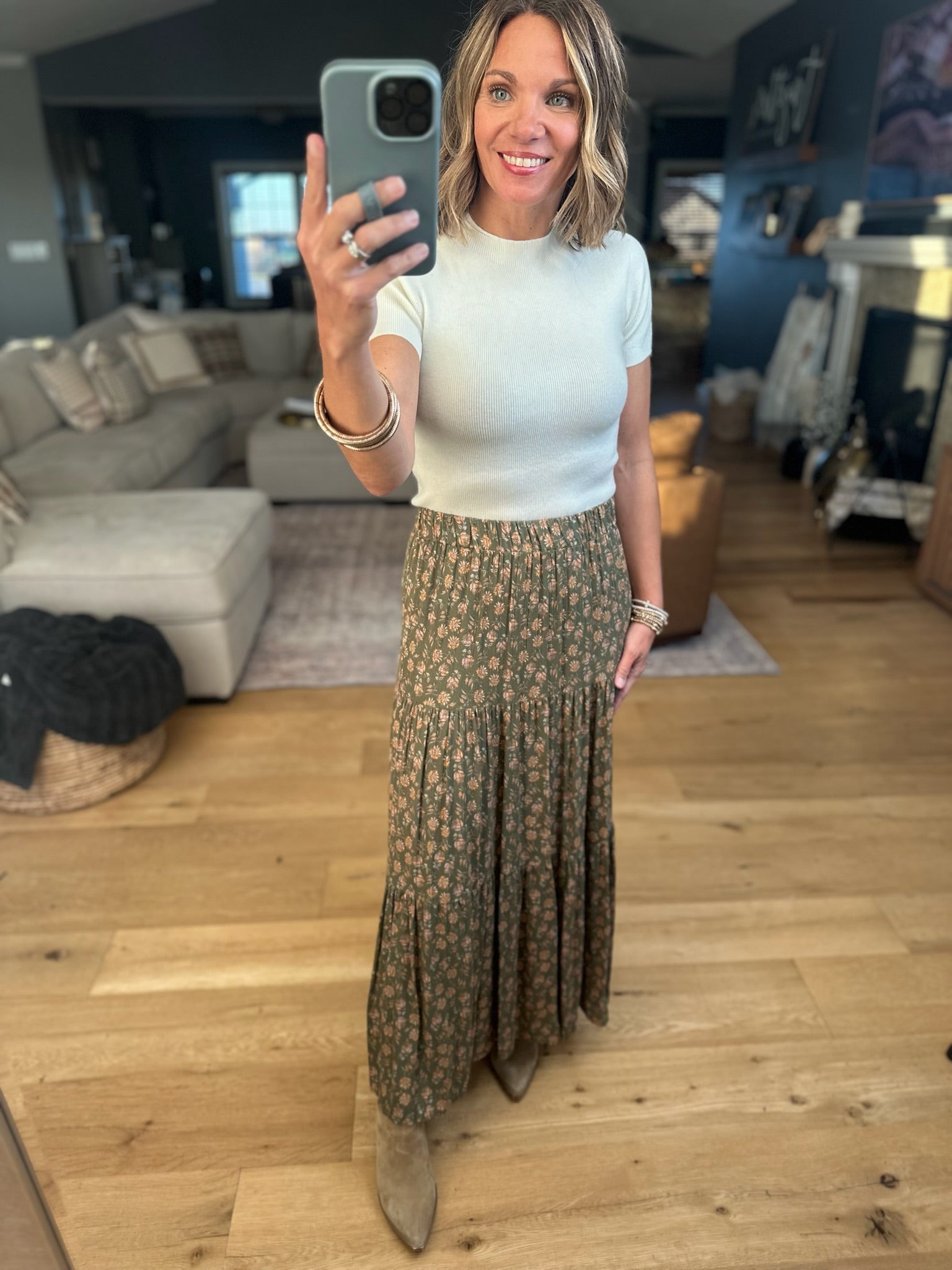 Zoey Floral Skirt-Skirts-Les Amis-Anna Kaytes Boutique, Women's Fashion Boutique in Grinnell, Iowa