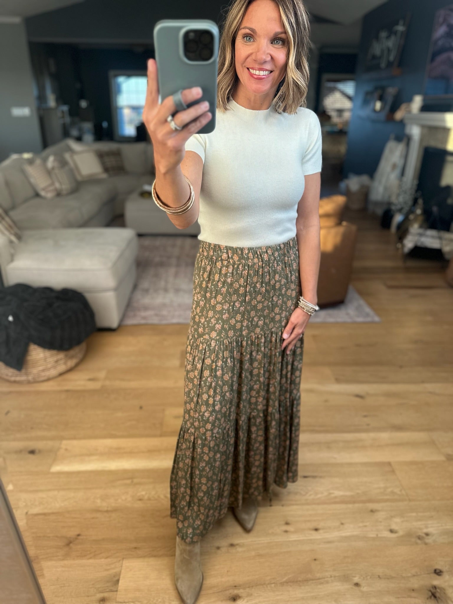 Zoey Floral Skirt-Skirts-Les Amis-Anna Kaytes Boutique, Women's Fashion Boutique in Grinnell, Iowa