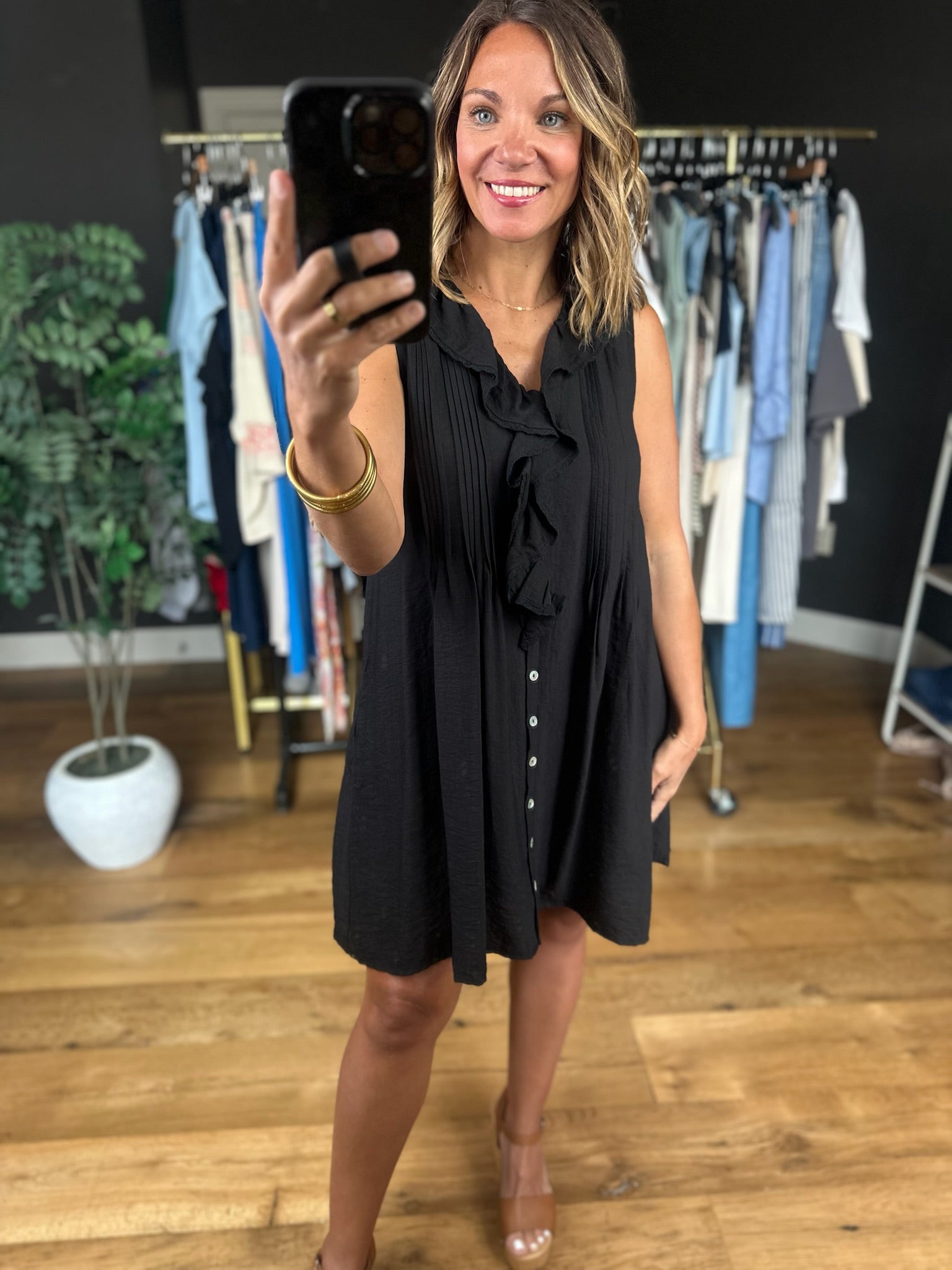 Night Out Pocket Dress-Dresses-Entro-Anna Kaytes Boutique, Women's Fashion Boutique in Grinnell, Iowa