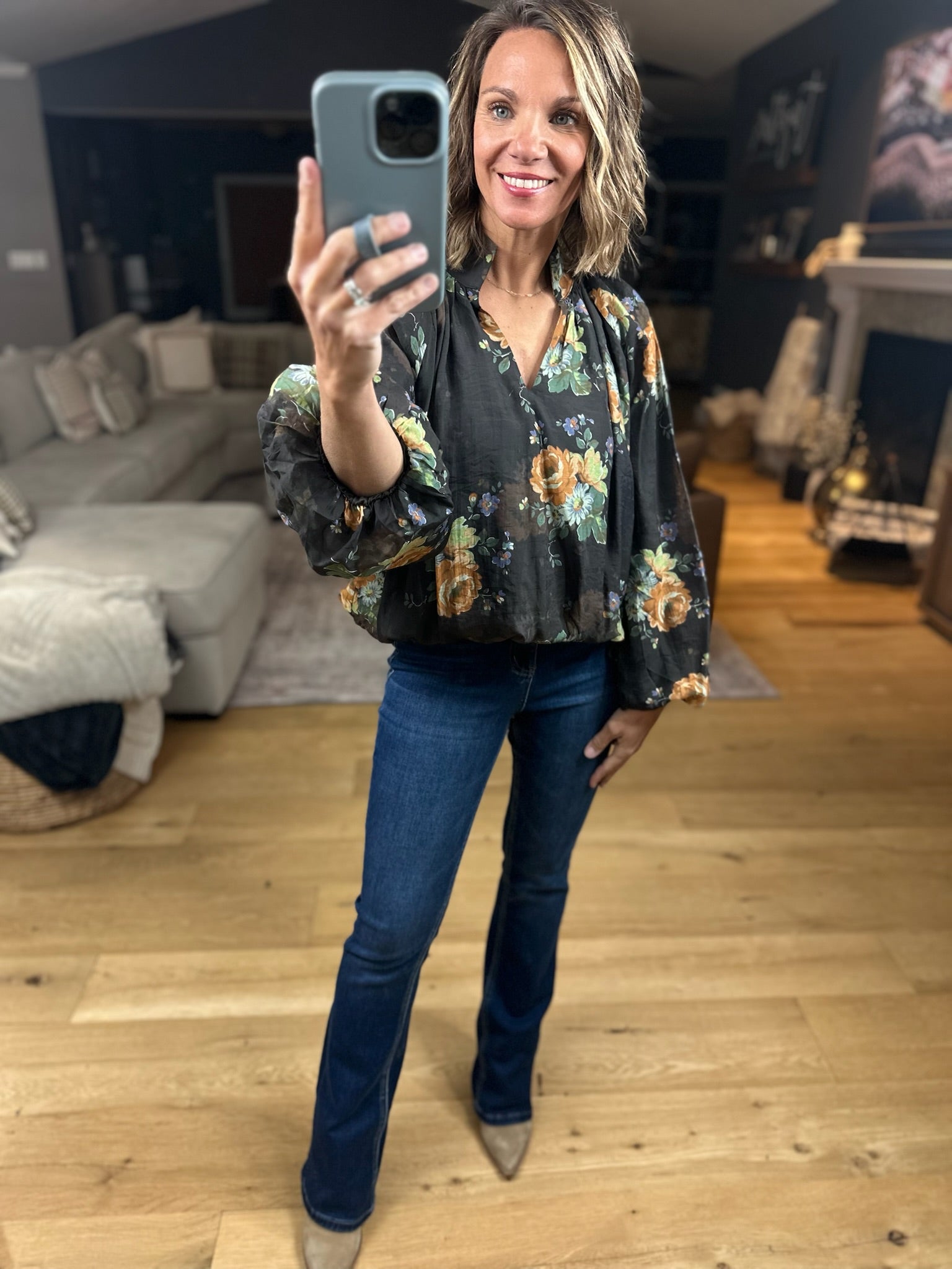 Out Of The Ordinary Floral Top-Long Sleeves-Entro-Anna Kaytes Boutique, Women's Fashion Boutique in Grinnell, Iowa