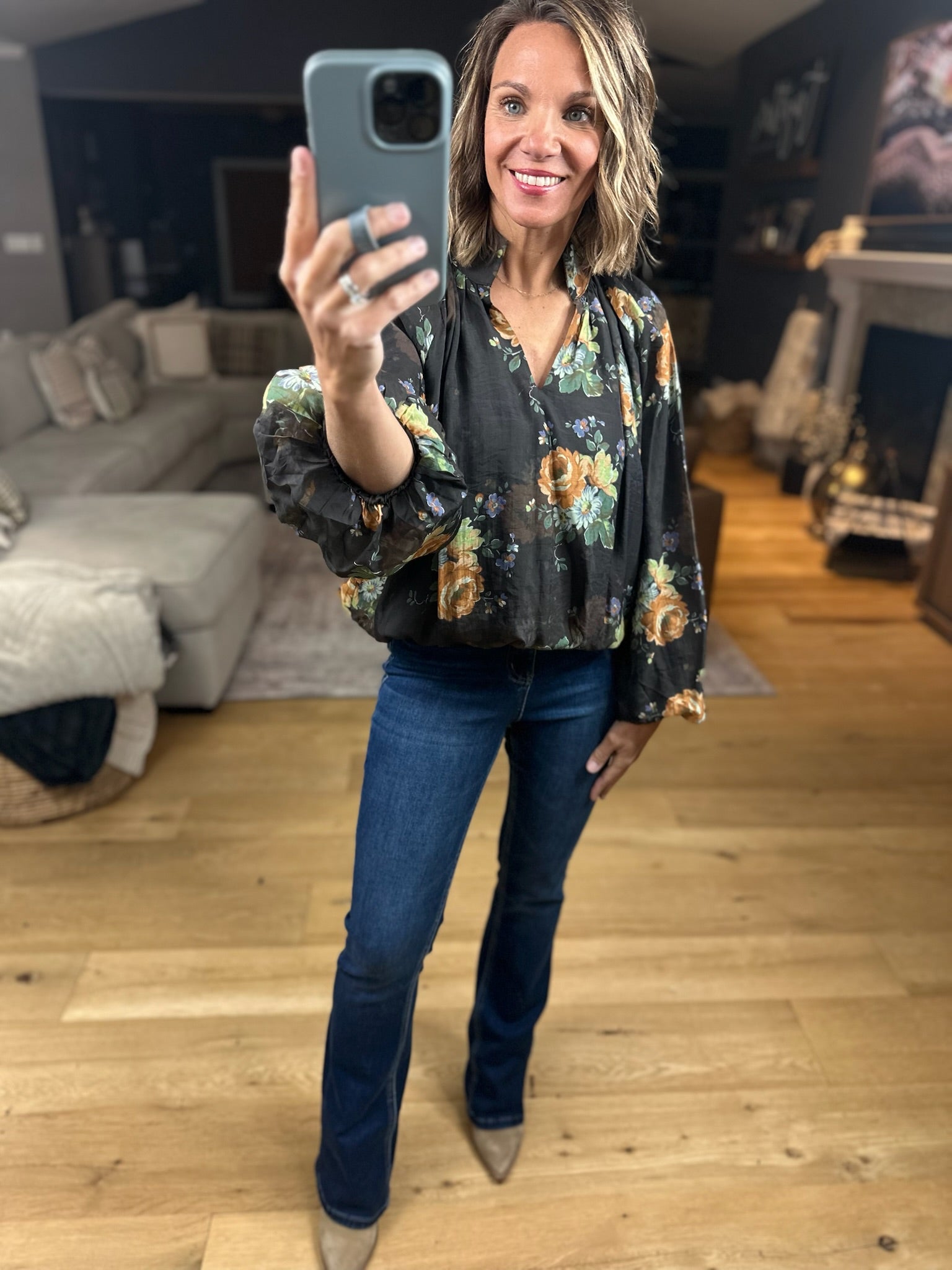 Out Of The Ordinary Floral Top-Long Sleeves-Entro-Anna Kaytes Boutique, Women's Fashion Boutique in Grinnell, Iowa