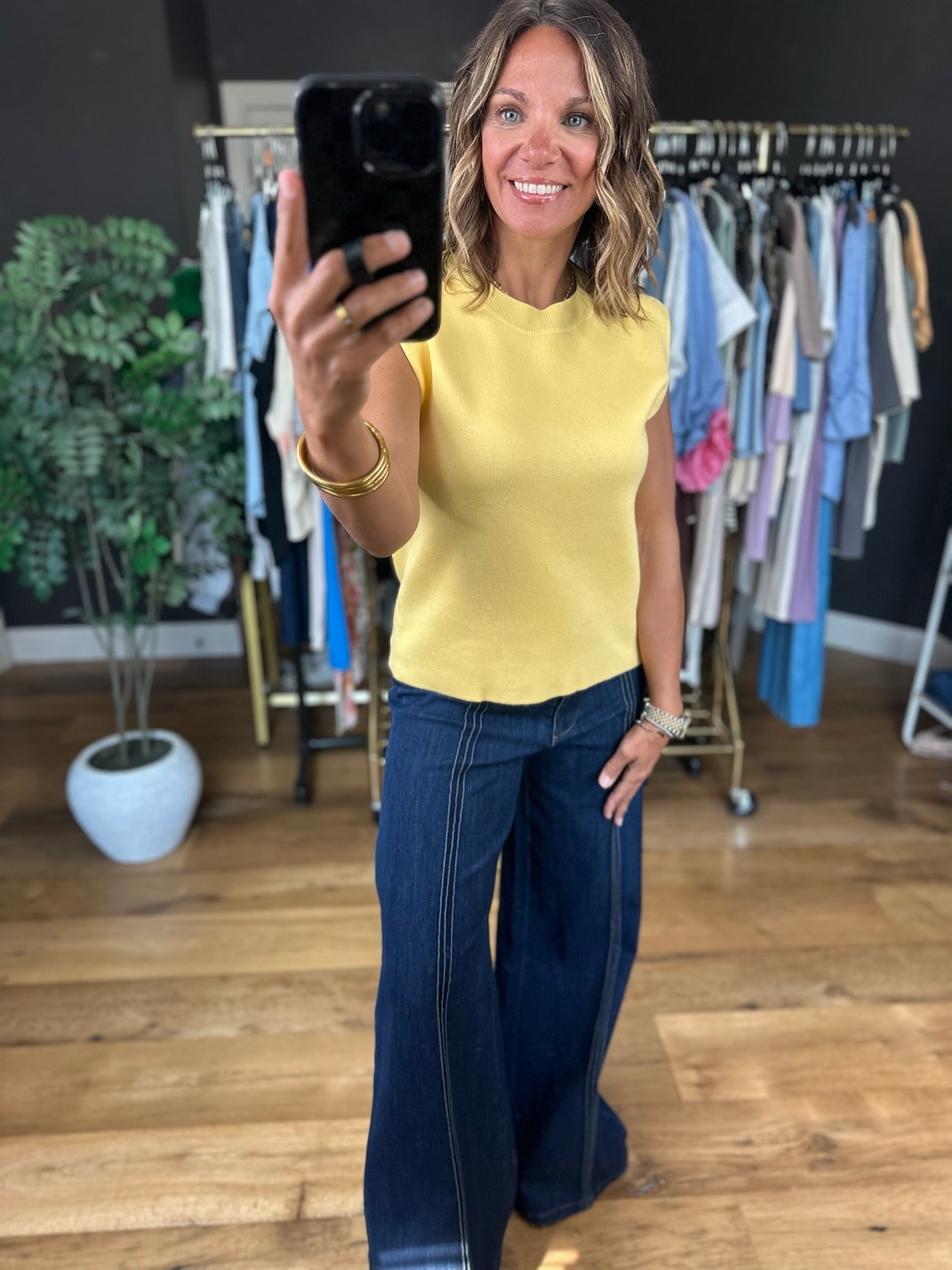 Everyone But You Knit Top-Short Sleeves-Entro-Anna Kaytes Boutique, Women's Fashion Boutique in Grinnell, Iowa