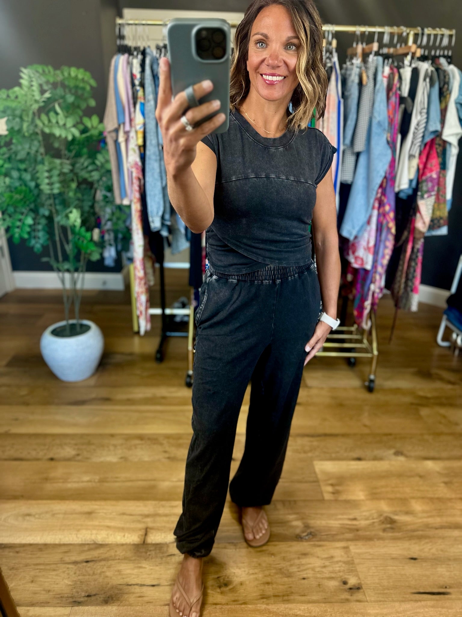 Good Feelings 2-Piece Set-Pants-Double Zero-Anna Kaytes Boutique, Women's Fashion Boutique in Grinnell, Iowa