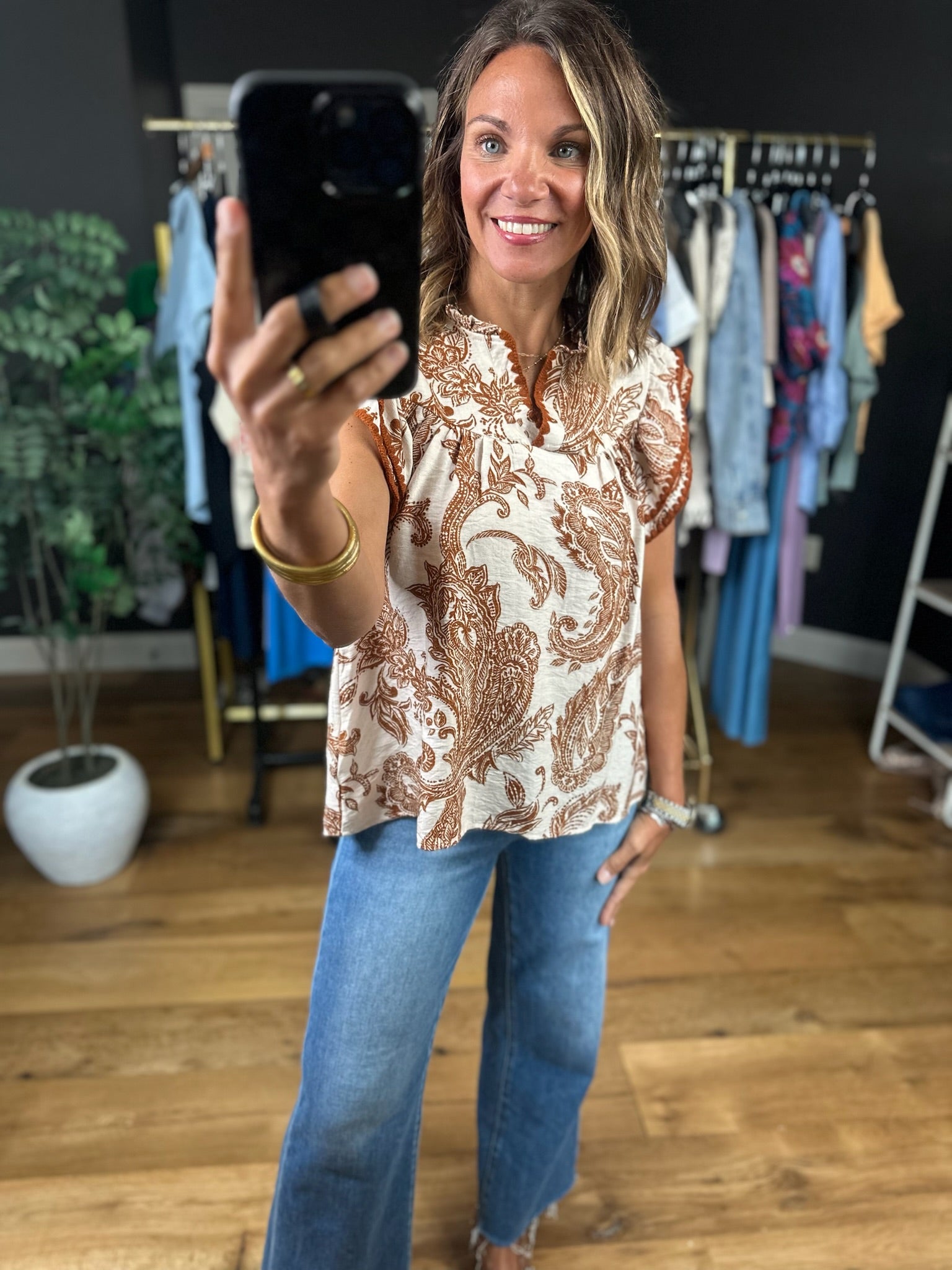 Feelings For You Flutter-Sleeve Top-Short Sleeves-She & Sky-Anna Kaytes Boutique, Women's Fashion Boutique in Grinnell, Iowa