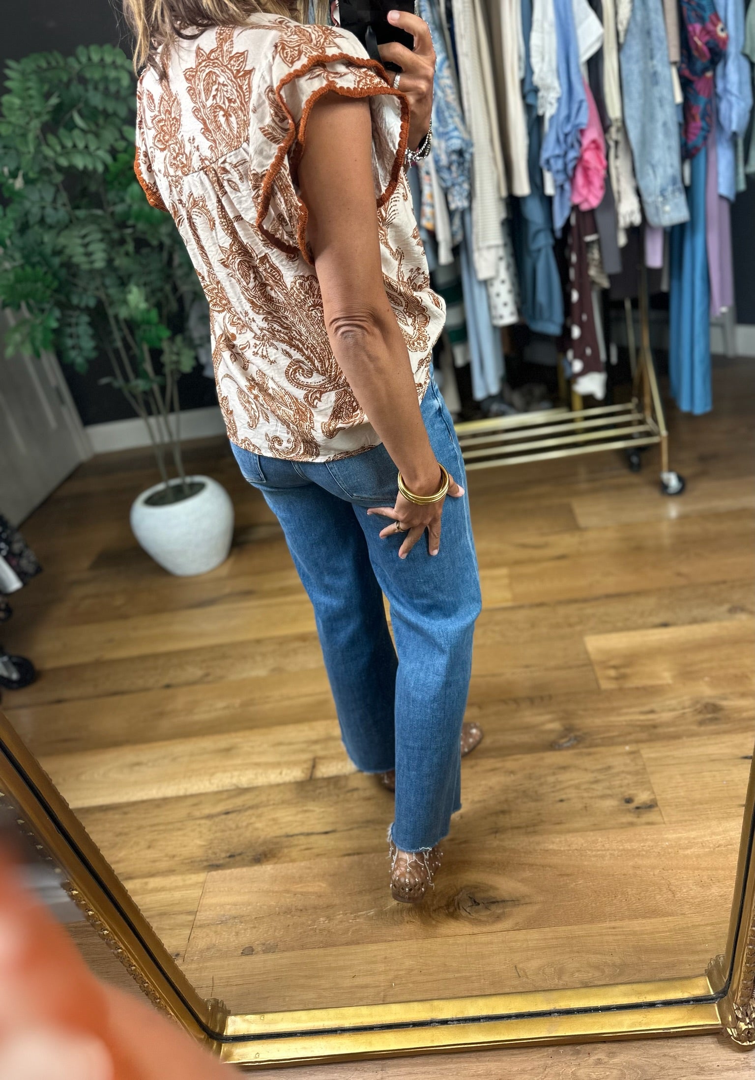 Feelings For You Flutter-Sleeve Top-Short Sleeves-She & Sky-Anna Kaytes Boutique, Women's Fashion Boutique in Grinnell, Iowa