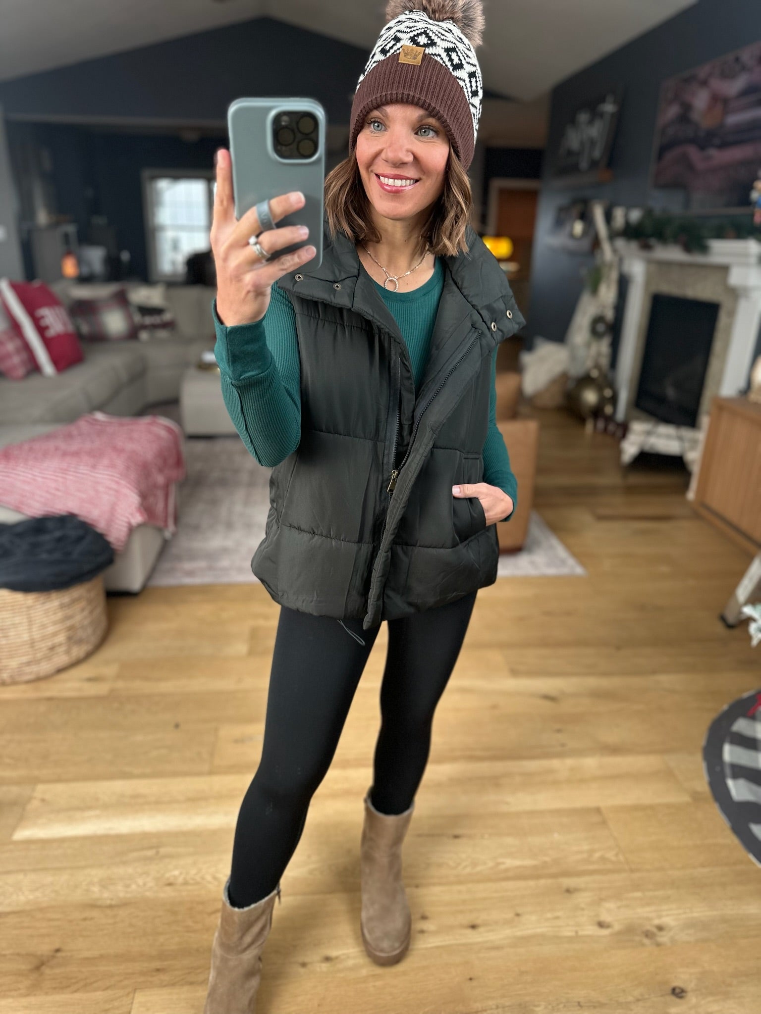 **The Sydney Puffer Vest-Sweaters-Blu Pepper-Anna Kaytes Boutique, Women's Fashion Boutique in Grinnell, Iowa