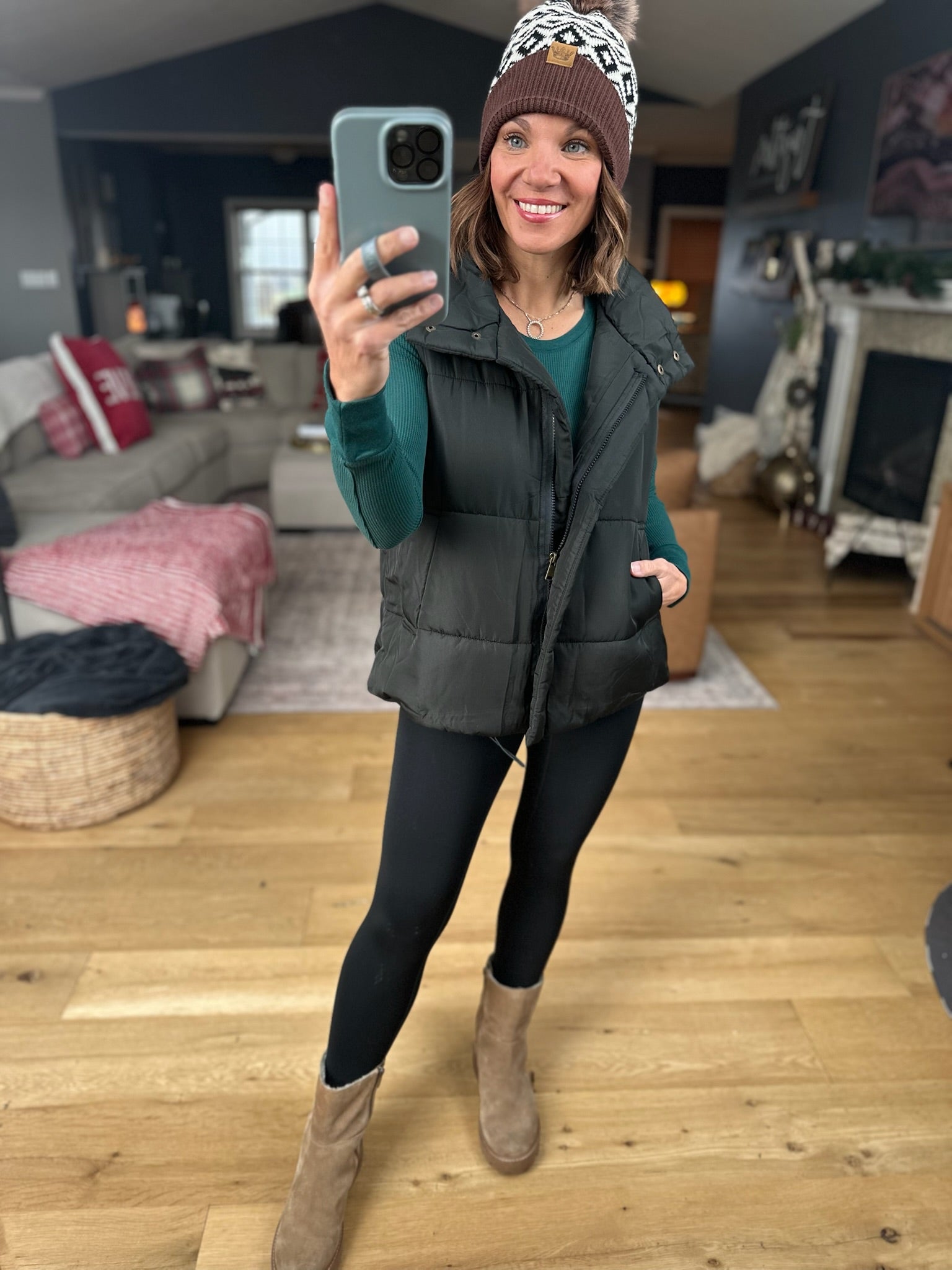 **The Sydney Puffer Vest-Sweaters-Blu Pepper-Anna Kaytes Boutique, Women's Fashion Boutique in Grinnell, Iowa