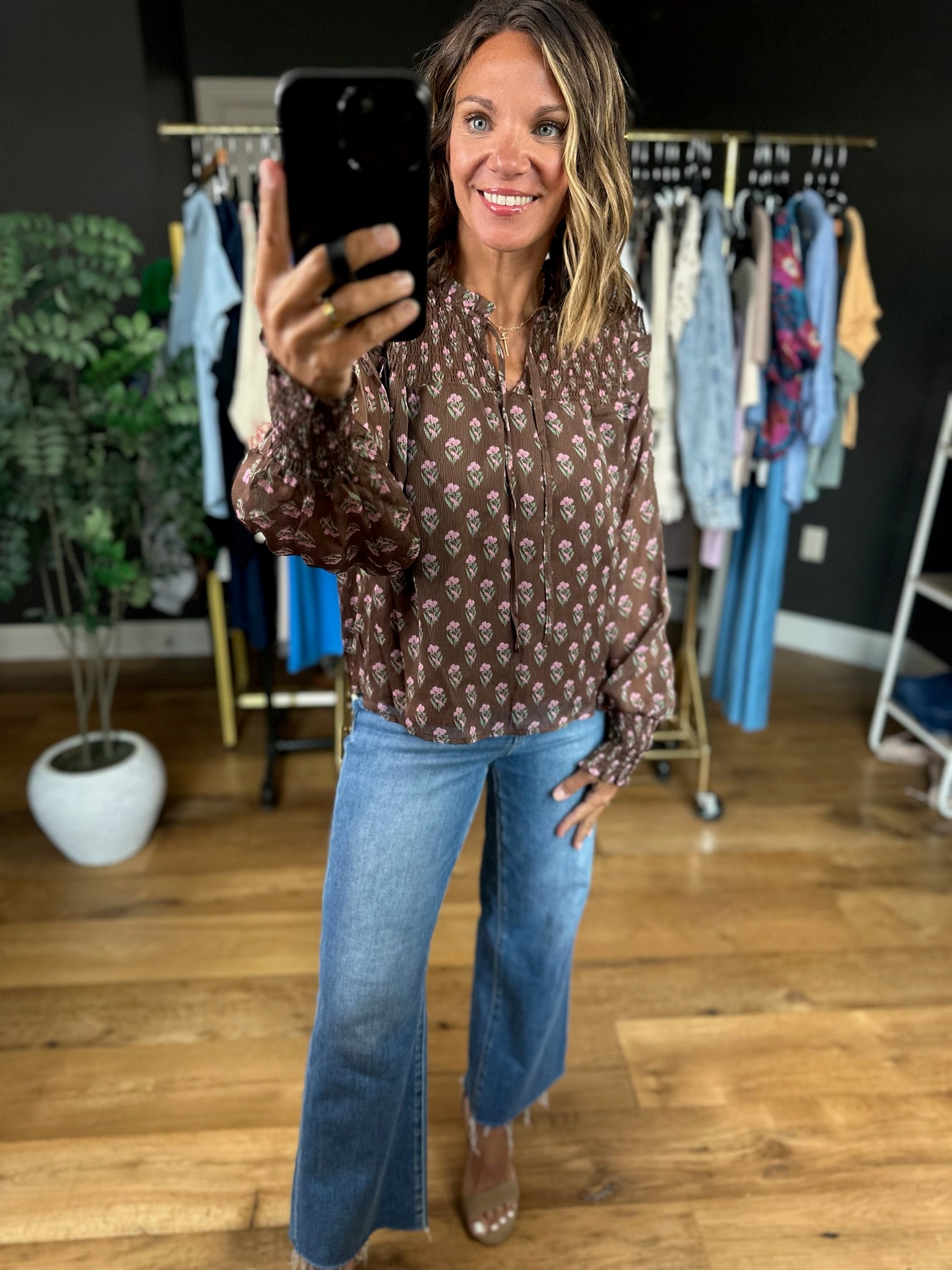 Kept In Line Floral Top-Long Sleeves-ee:some-Anna Kaytes Boutique, Women's Fashion Boutique in Grinnell, Iowa
