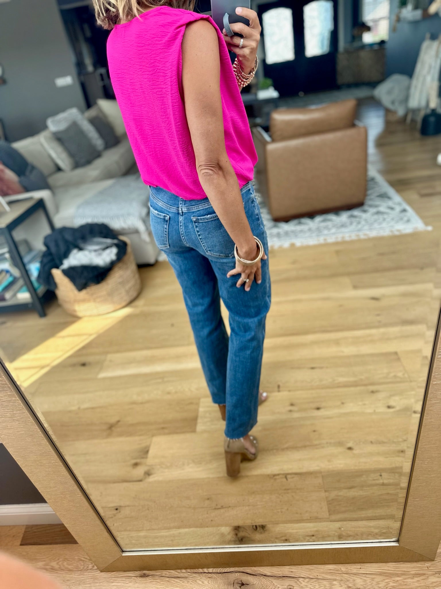 Breaking Free Boxy Top-Sleeveless-Les Amis-Anna Kaytes Boutique, Women's Fashion Boutique in Grinnell, Iowa