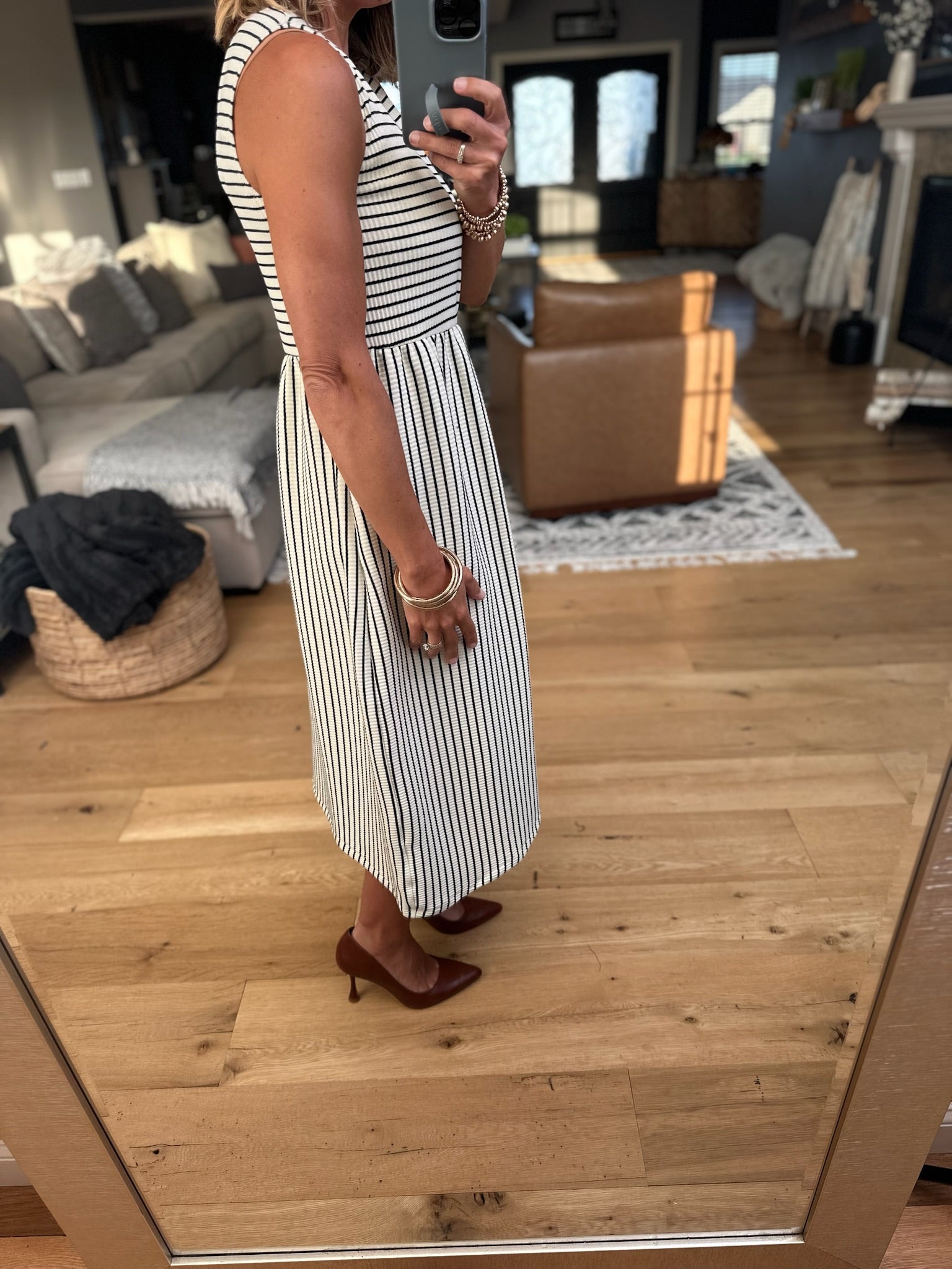 Brunch By Noon Pocket Midi Dress-Wishlist-Anna Kaytes Boutique, Women's Fashion Boutique in Grinnell, Iowa