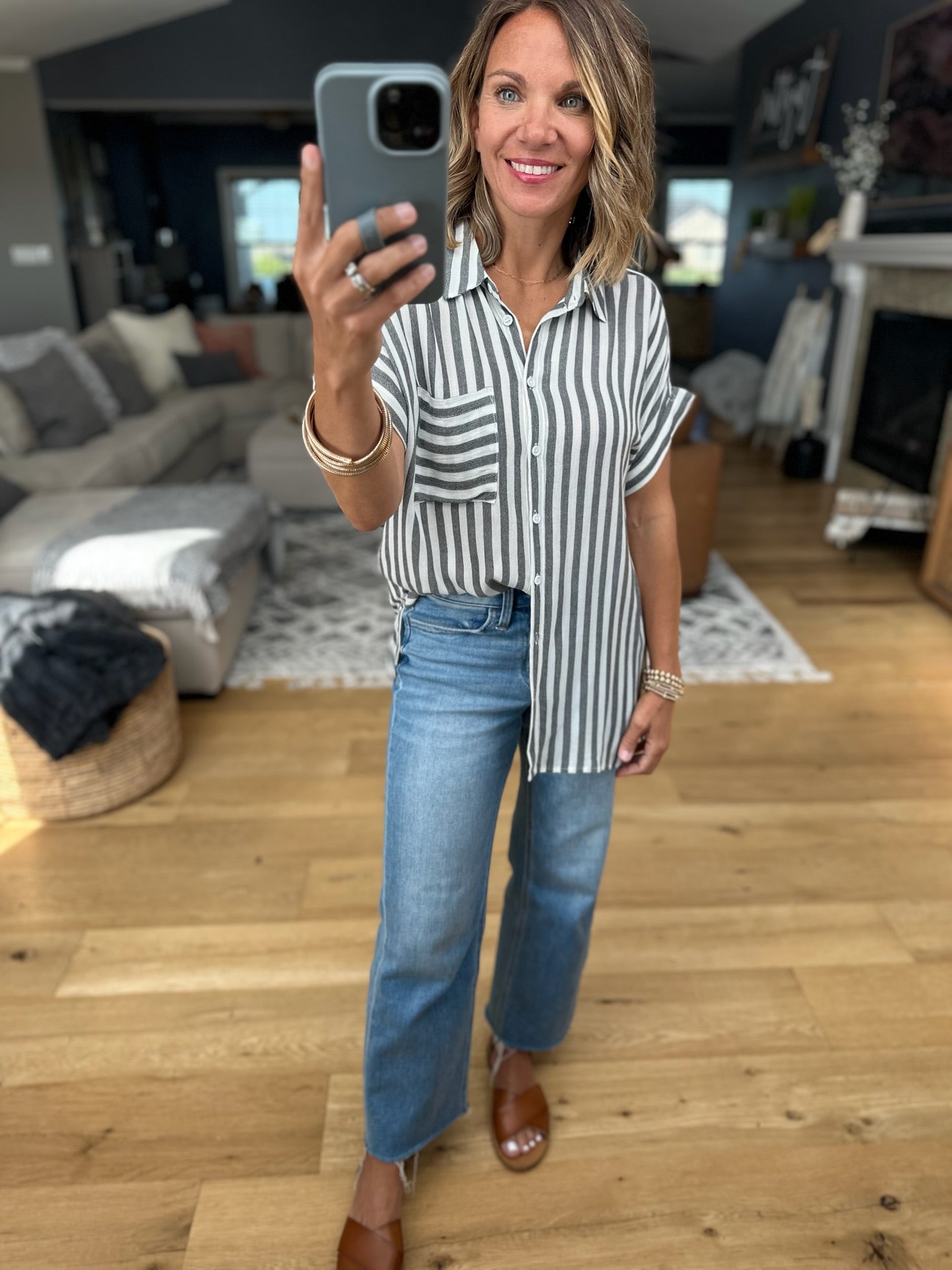 No More Lies Button-Down Top-Doe & Rae-Anna Kaytes Boutique, Women's Fashion Boutique in Grinnell, Iowa