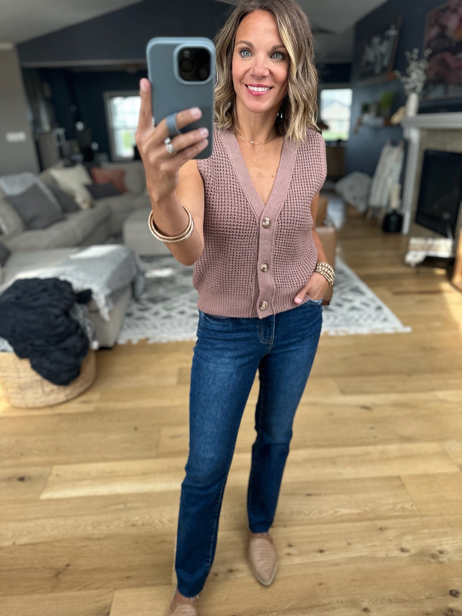 Everything I Need Button-Down Knit Vest-sweaters-Staccato-Anna Kaytes Boutique, Women's Fashion Boutique in Grinnell, Iowa