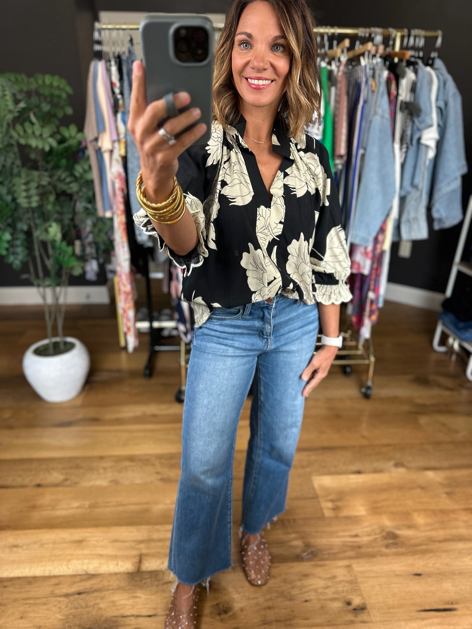 Worth The Wait Floral Top-Short Sleeves-Umgee-Anna Kaytes Boutique, Women's Fashion Boutique in Grinnell, Iowa