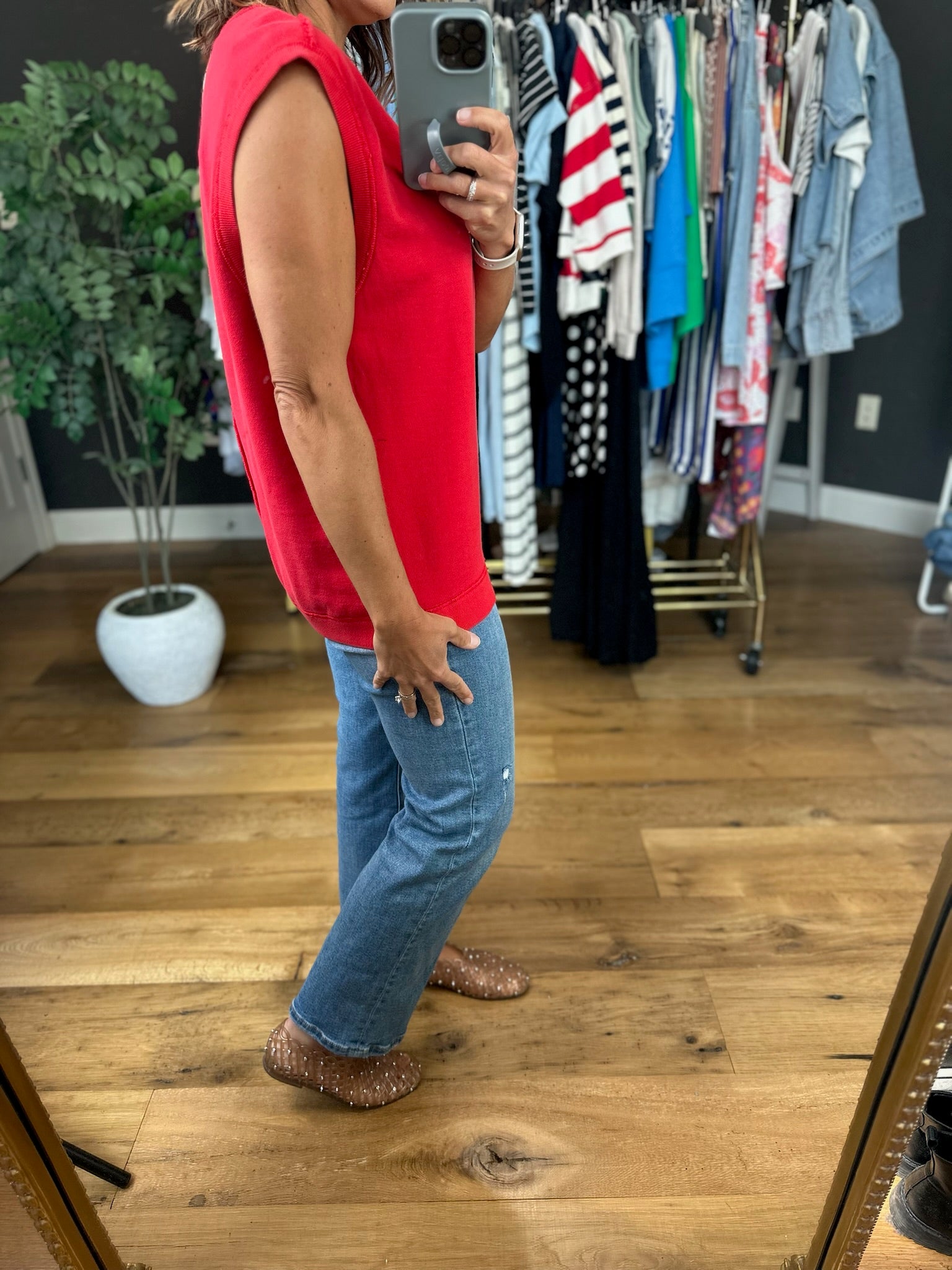 Time For You V-Neck Top-Sleeveless-Wishlist-Anna Kaytes Boutique, Women's Fashion Boutique in Grinnell, Iowa