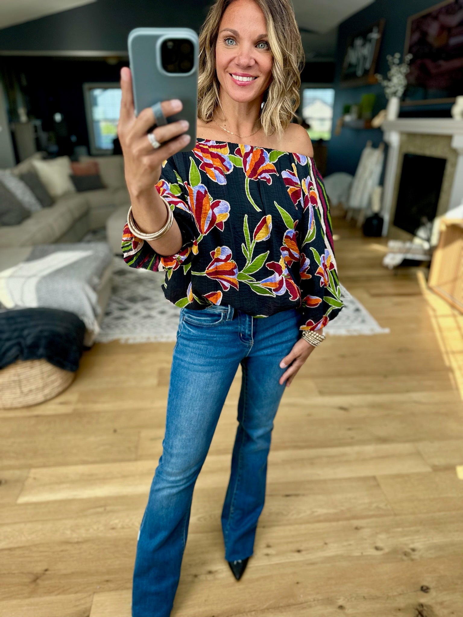 Transition Best Floral Top-THML-Anna Kaytes Boutique, Women's Fashion Boutique in Grinnell, Iowa