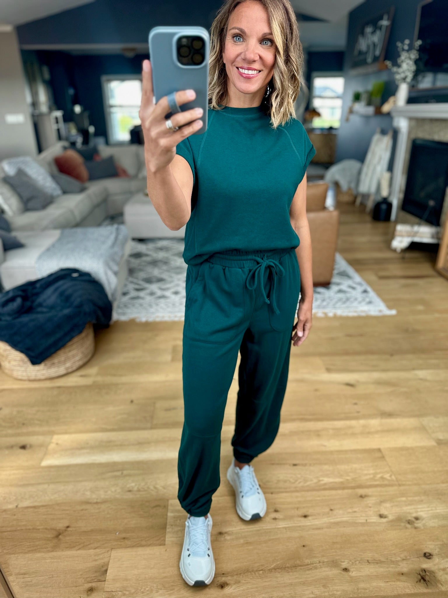 Cloud Nine Top + Jogger Set-Mono B-Anna Kaytes Boutique, Women's Fashion Boutique in Grinnell, Iowa