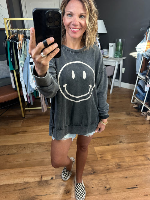 All Smiles Washed Smiley Face Crew - Black