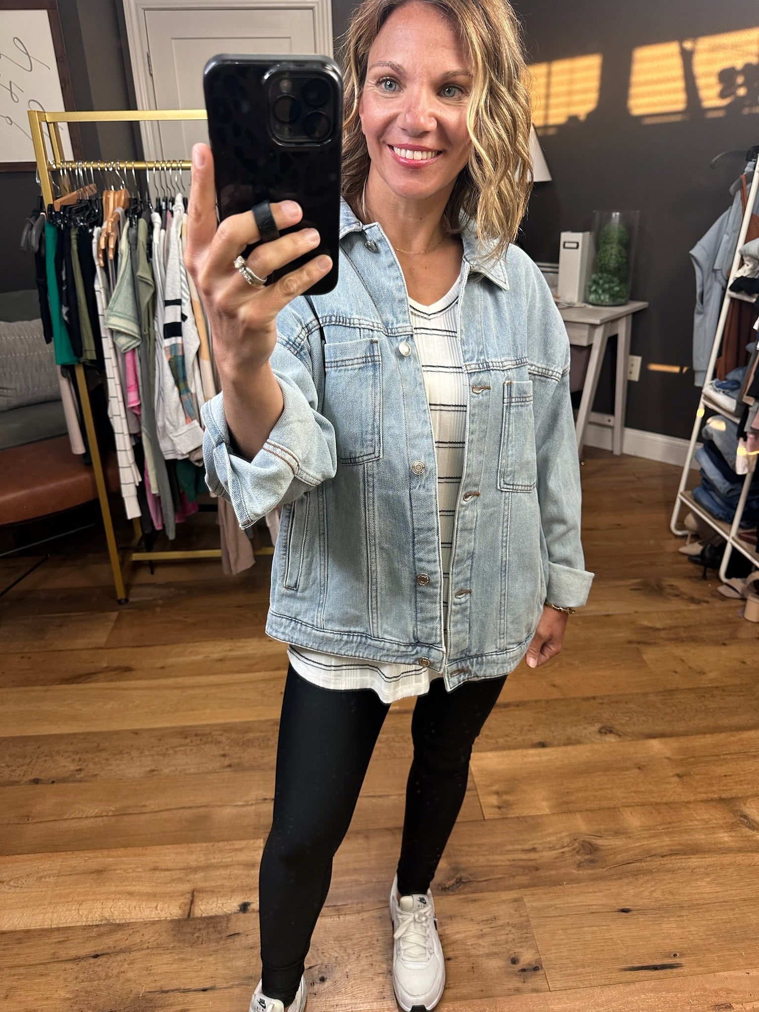 The Harlow Boyfriend Denim Jacket-Jackets-Thread & Supply-Anna Kaytes Boutique, Women's Fashion Boutique in Grinnell, Iowa
