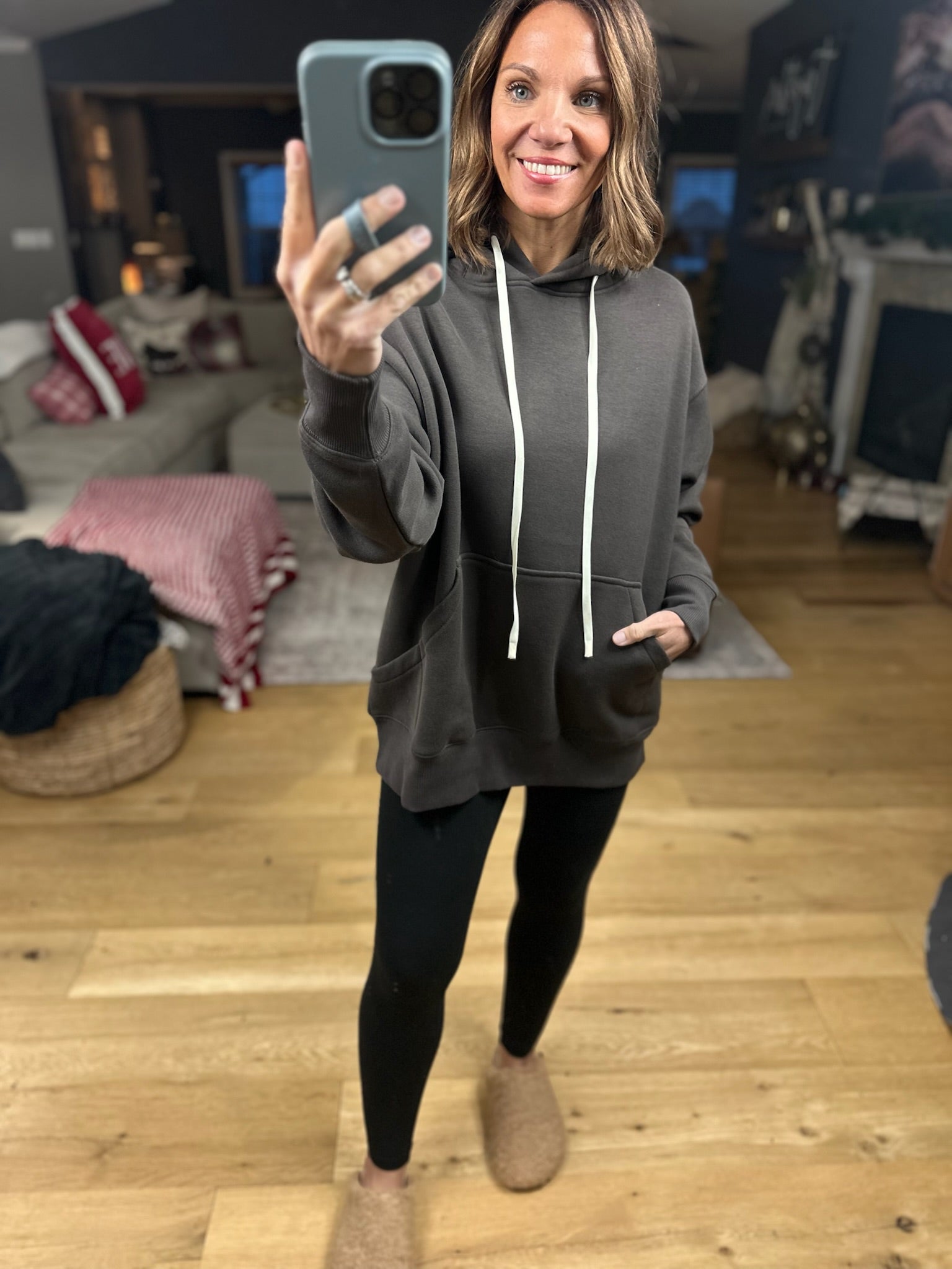 Daydreamer Pocket Hoodie-Sweaters-Mono B-Anna Kaytes Boutique, Women's Fashion Boutique in Grinnell, Iowa