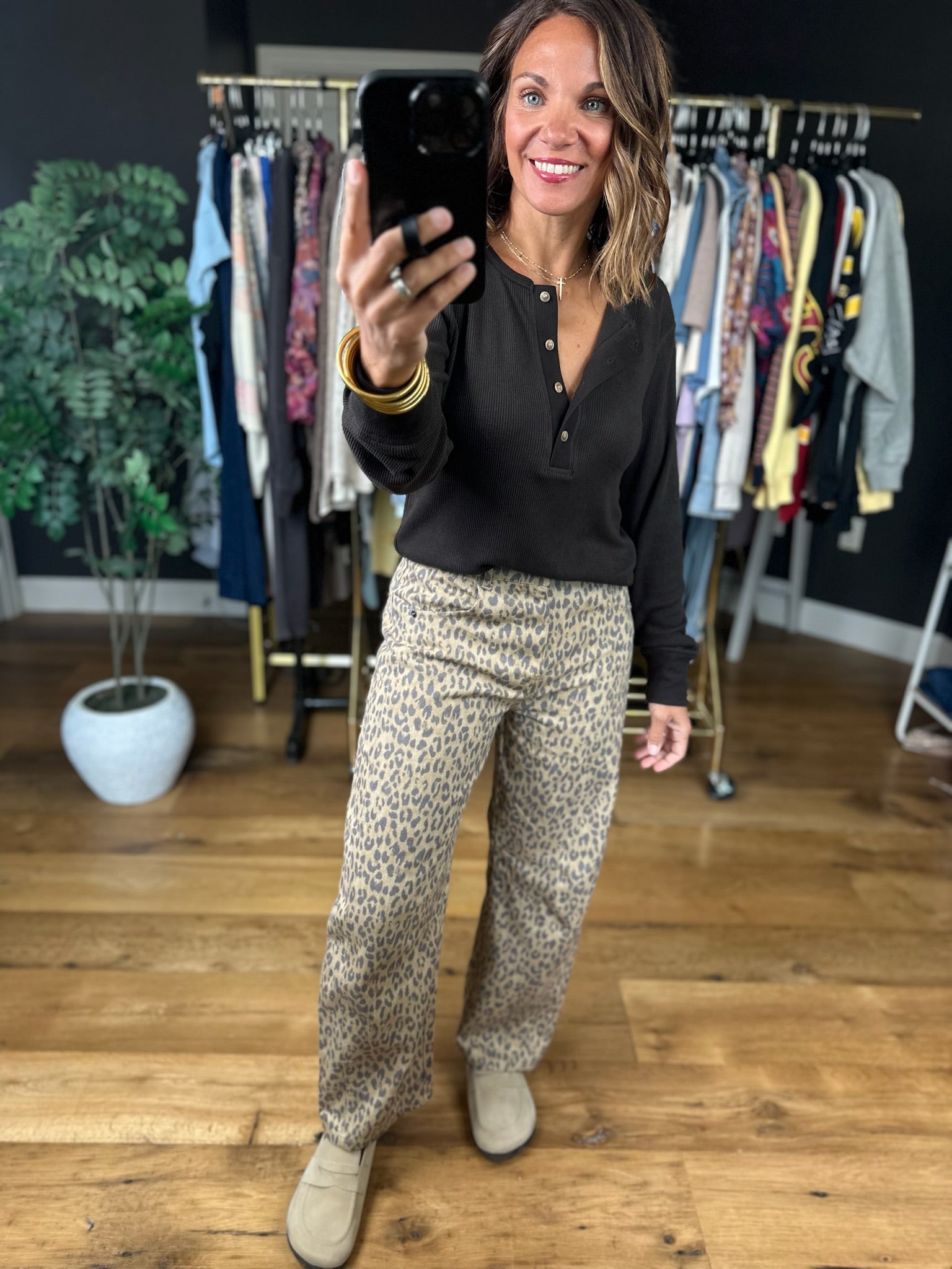 The Alexis Leopard Barrel Denim-Pants-Blu Pepper-Anna Kaytes Boutique, Women's Fashion Boutique in Grinnell, Iowa