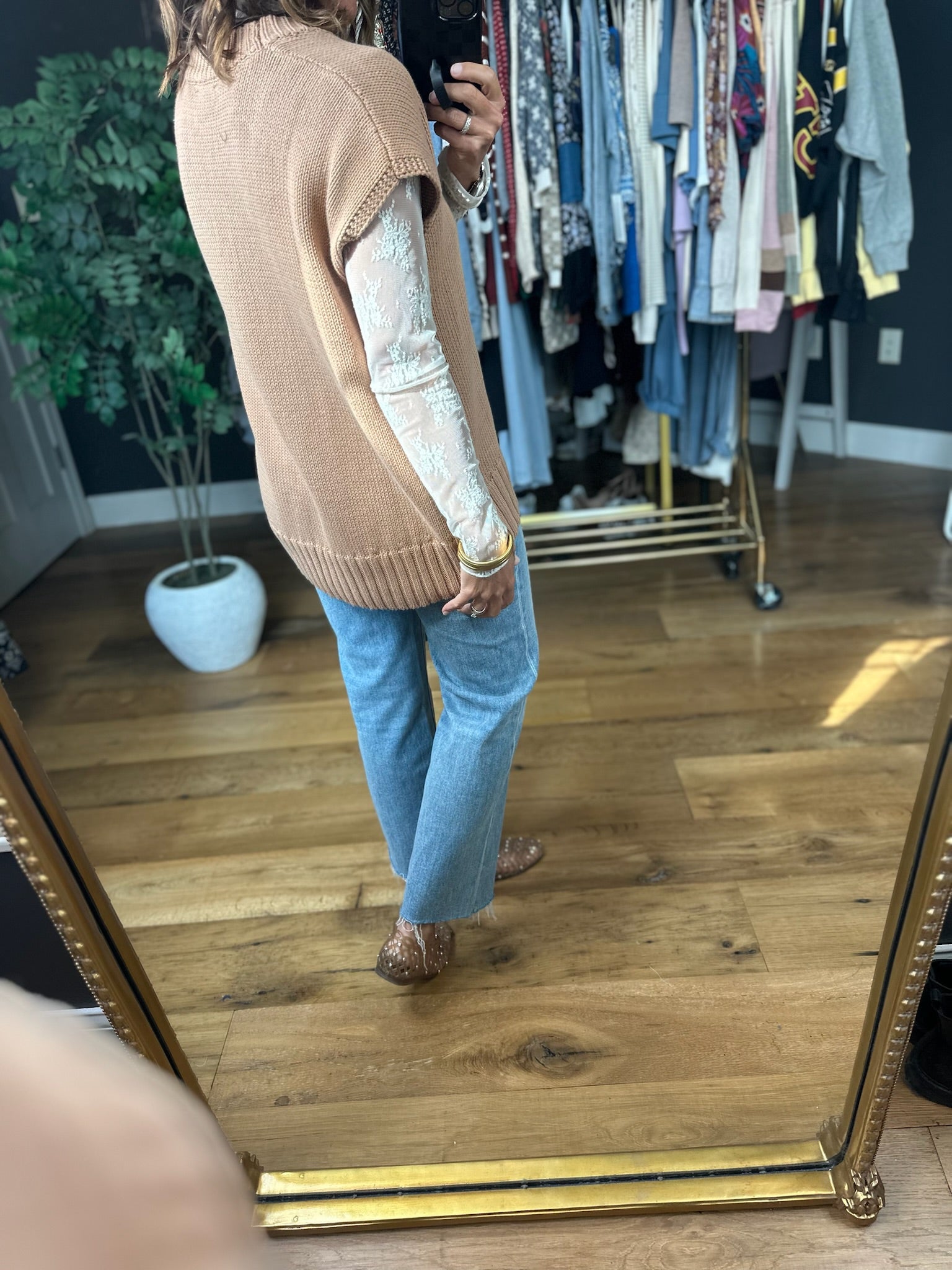 Next Up Chunky-Knit Sweater Vest-Sweaters-Wishlist-Anna Kaytes Boutique, Women's Fashion Boutique in Grinnell, Iowa