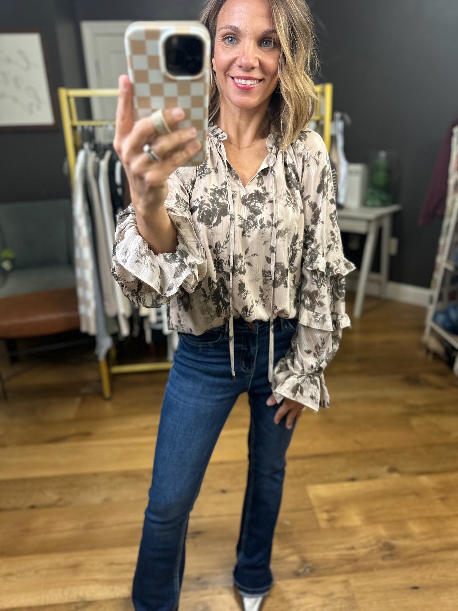 Make It The Best Floral Top - Mocha-Entro-Anna Kaytes Boutique, Women's Fashion Boutique in Grinnell, Iowa