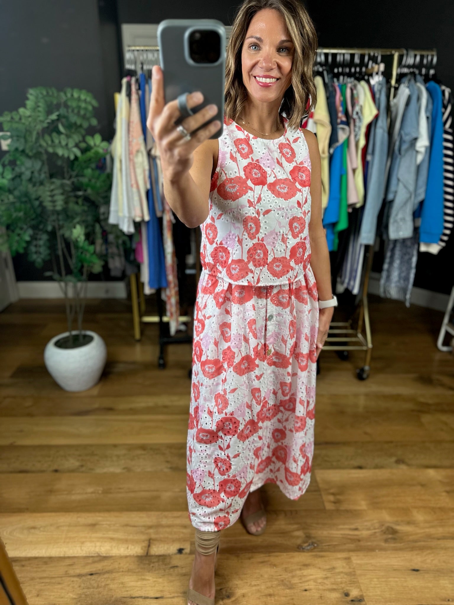 See It My Way Eyelet Floral Skirt-Skirts-Entro-Anna Kaytes Boutique, Women's Fashion Boutique in Grinnell, Iowa