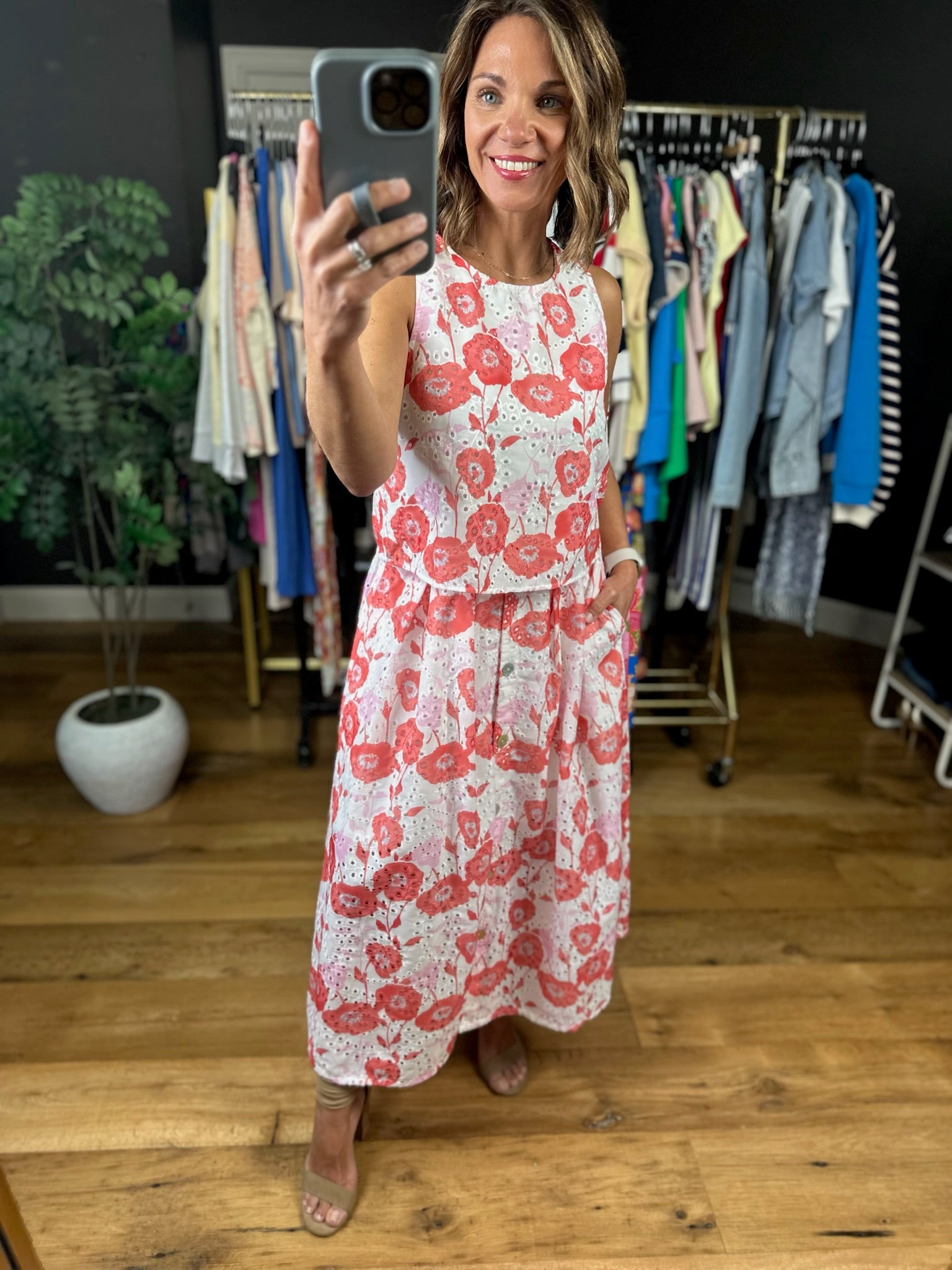 See It My Way Eyelet Floral Skirt-Skirts-Entro-Anna Kaytes Boutique, Women's Fashion Boutique in Grinnell, Iowa