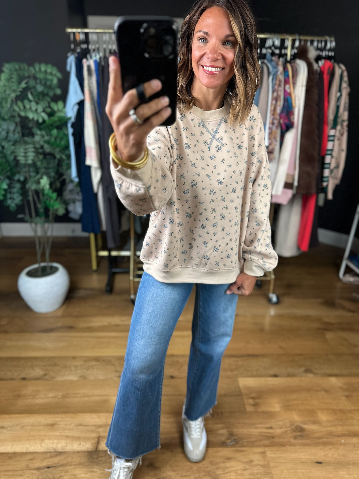 Peaceful Look Floral Crewneck-Sweaters-Blu Pepper-Anna Kaytes Boutique, Women's Fashion Boutique in Grinnell, Iowa