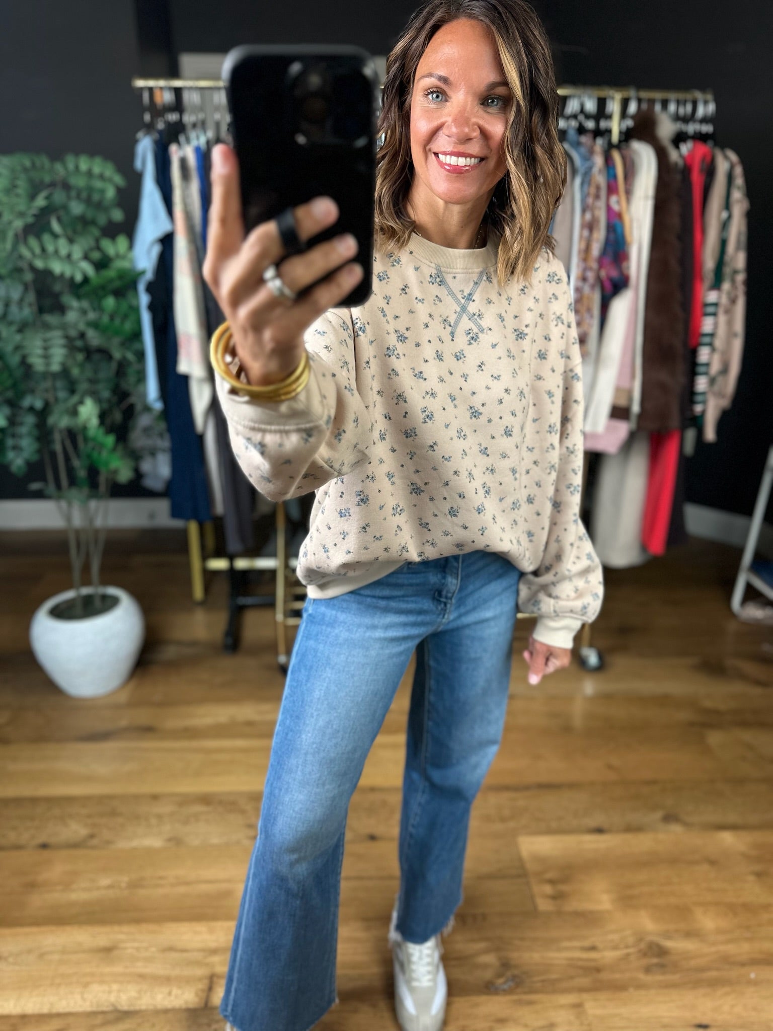 Peaceful Look Floral Crewneck-Sweaters-Blu Pepper-Anna Kaytes Boutique, Women's Fashion Boutique in Grinnell, Iowa
