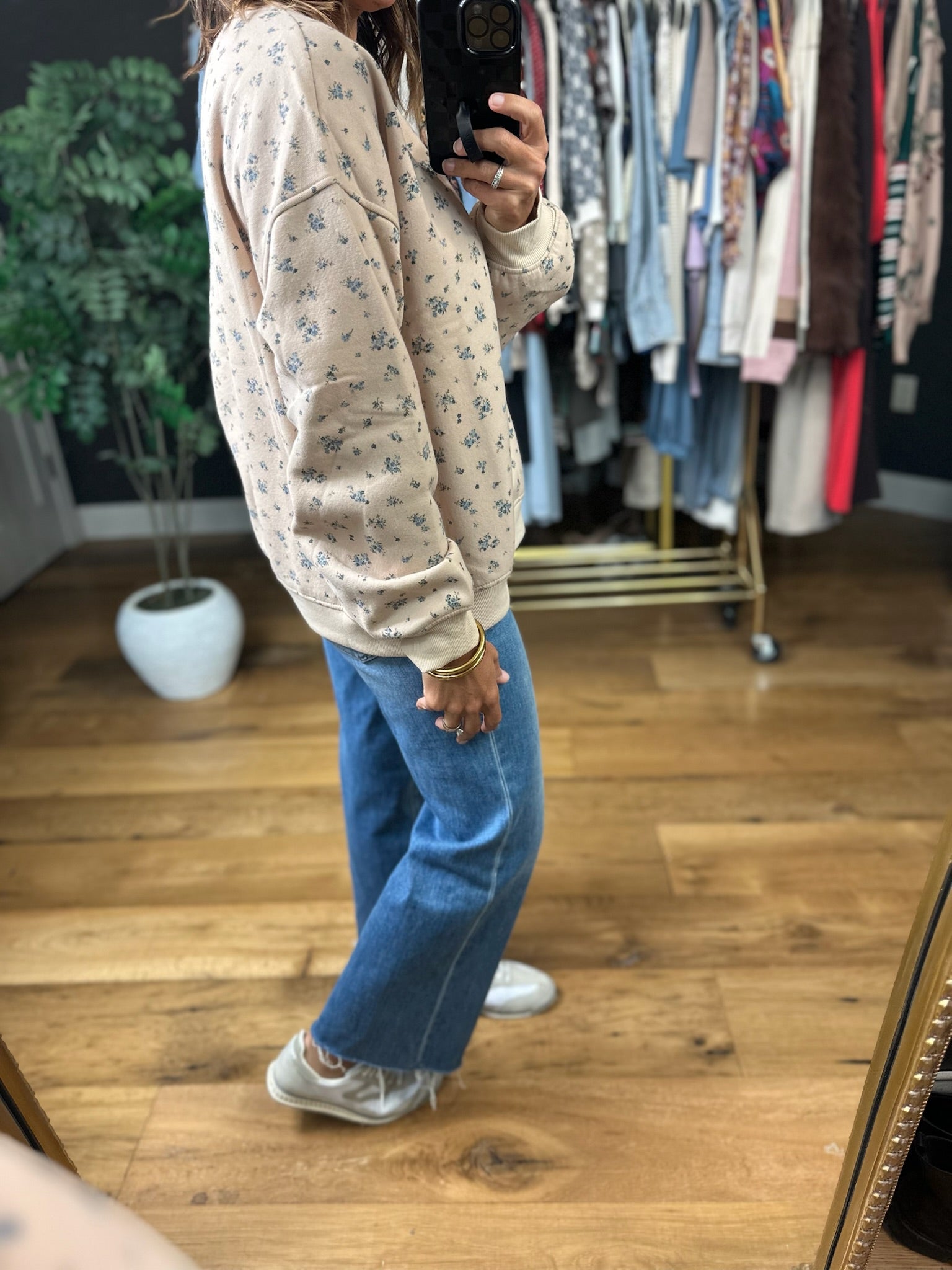 Peaceful Look Floral Crewneck-Sweaters-Blu Pepper-Anna Kaytes Boutique, Women's Fashion Boutique in Grinnell, Iowa