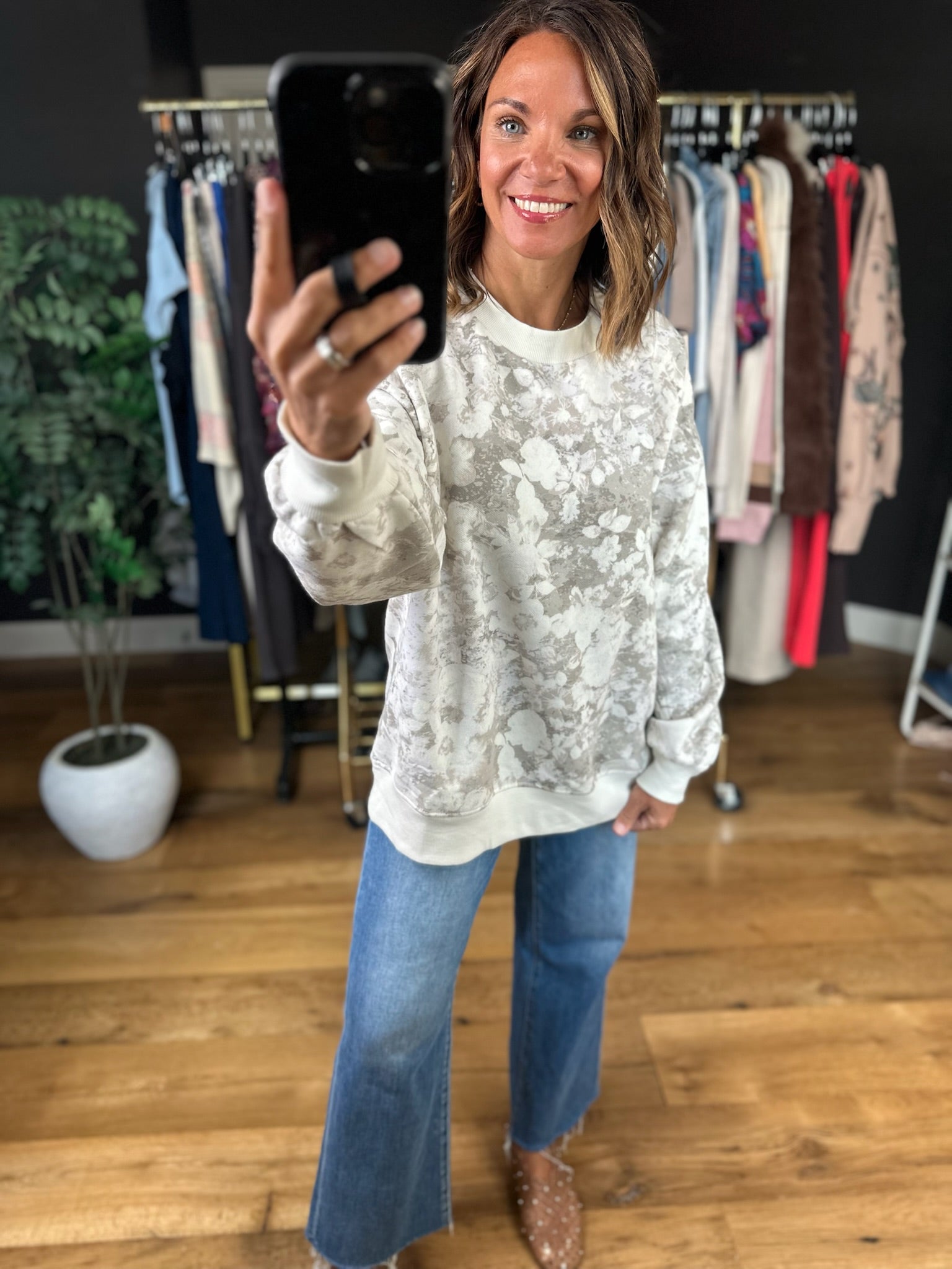 Forward Motion Floral Crewneck-Sweaters-Blu Pepper-Anna Kaytes Boutique, Women's Fashion Boutique in Grinnell, Iowa