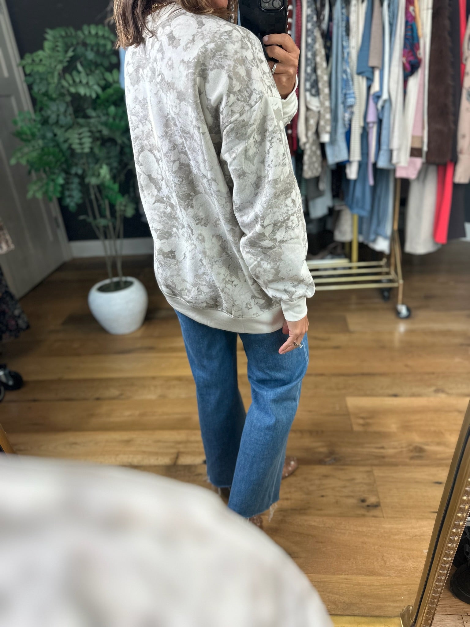 Forward Motion Floral Crewneck-Sweaters-Blu Pepper-Anna Kaytes Boutique, Women's Fashion Boutique in Grinnell, Iowa